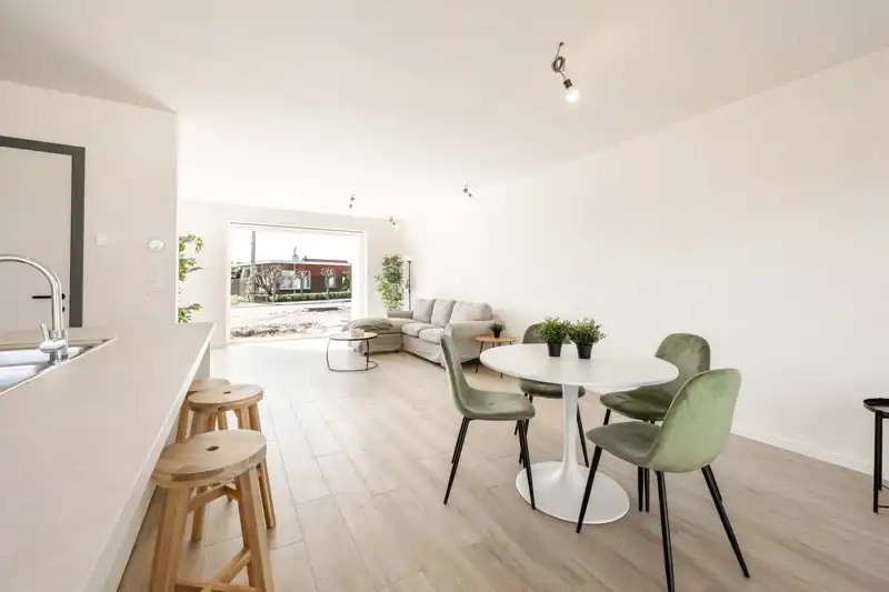 🏡✨ Prachtige nieuwbouwwoning met 3 slaapkamers TE KOOP in Sint-Eloois-Vijve! foto 9