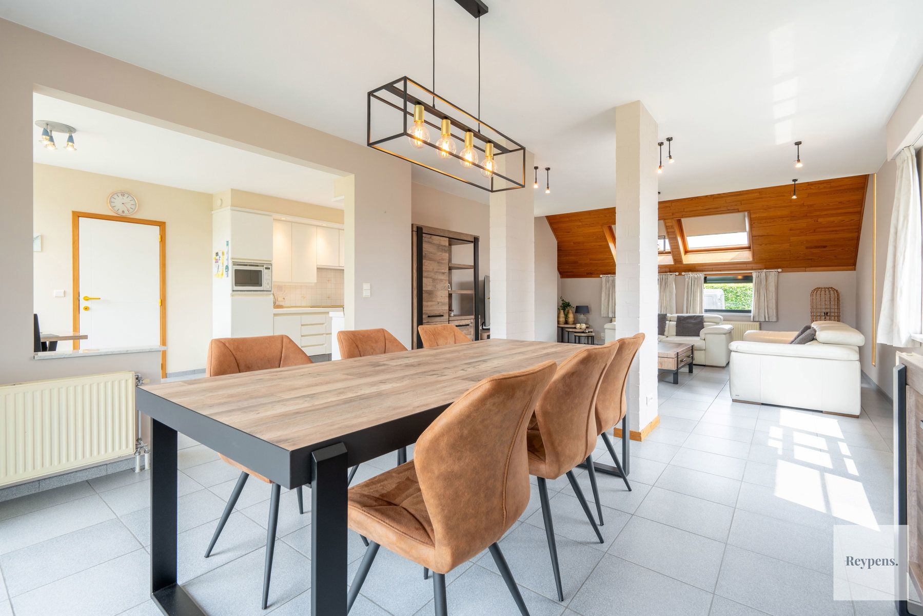 Rustig gelegen woning op goede locatie! foto 8