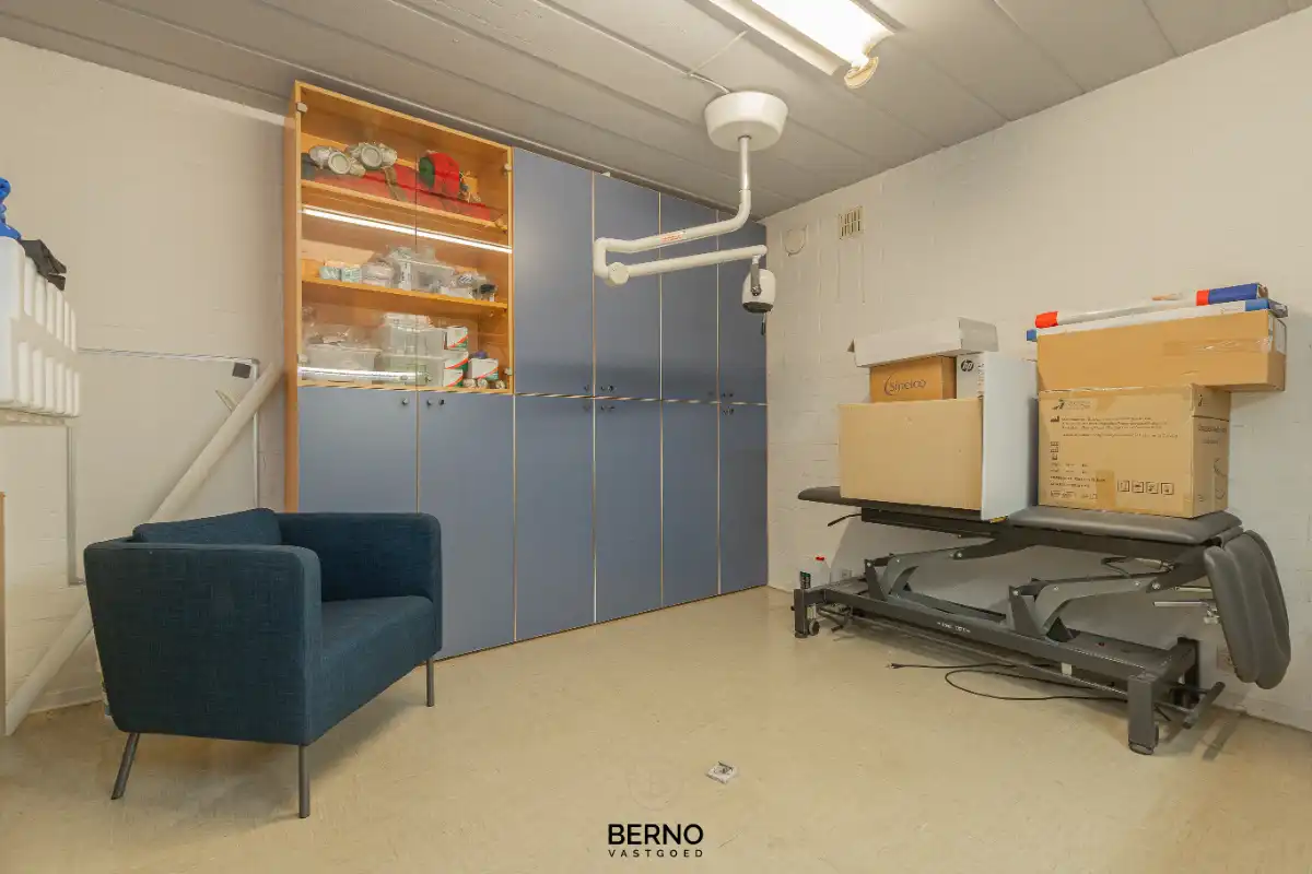 Totaal te renoveren woning op prachtig perceel van 1.170 m² foto 21