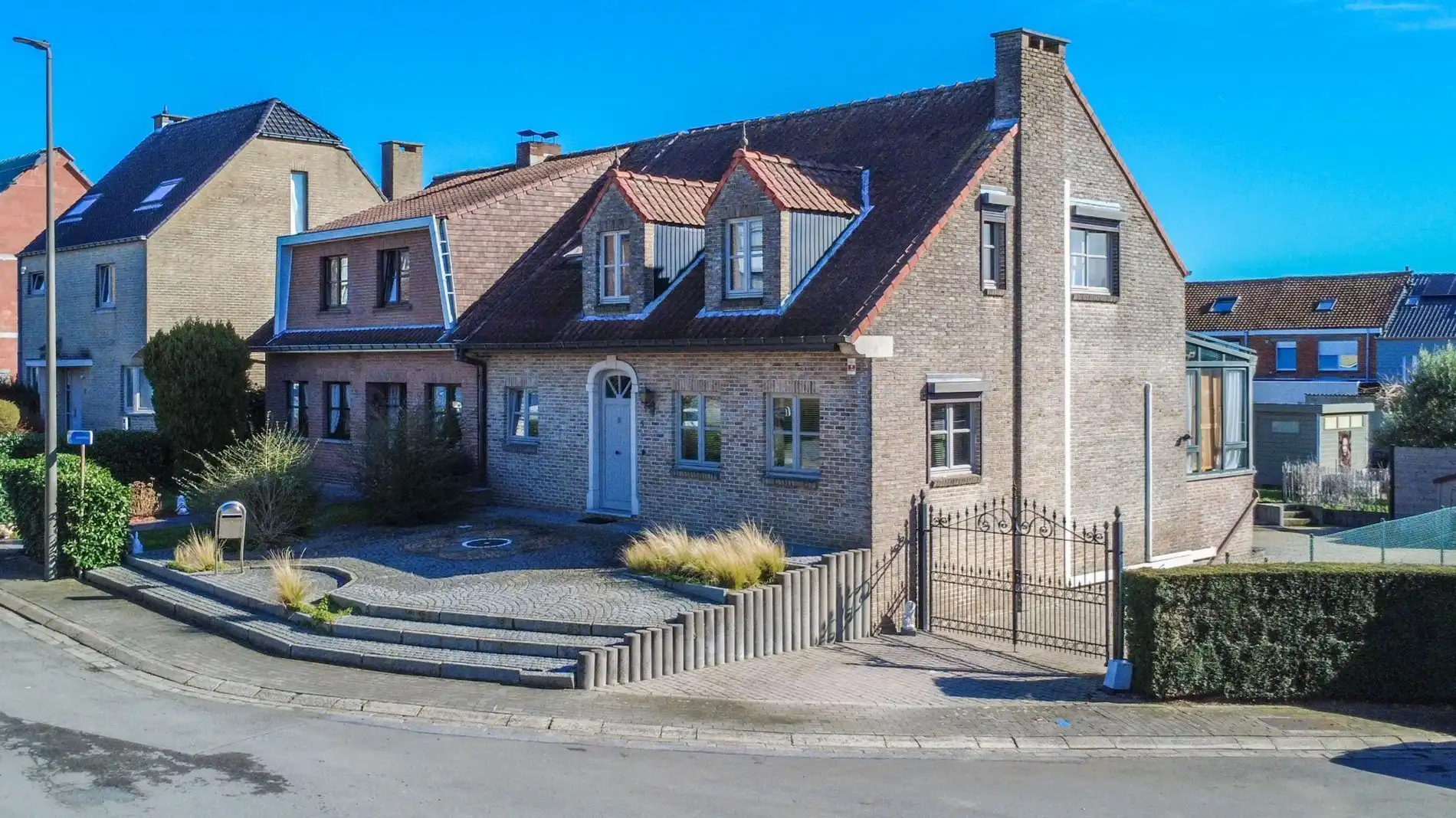 PERFECTE WONING MET 3SLP, TUIN & GARAGE! foto 4