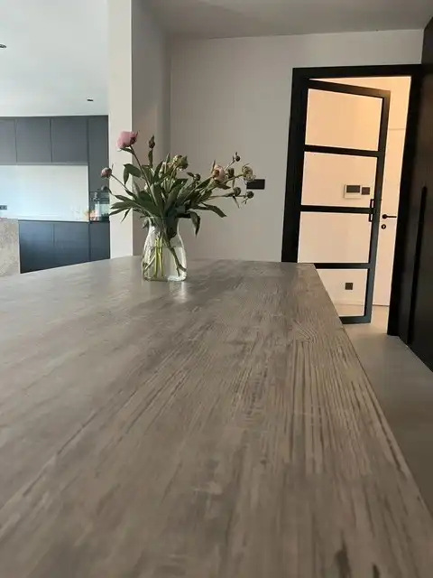 Moderne 3 slaapkamerappartement te huur aan de Theresiastraat in Hasselt - Recent gerenoveerd met garage en ideale ligging! foto 12