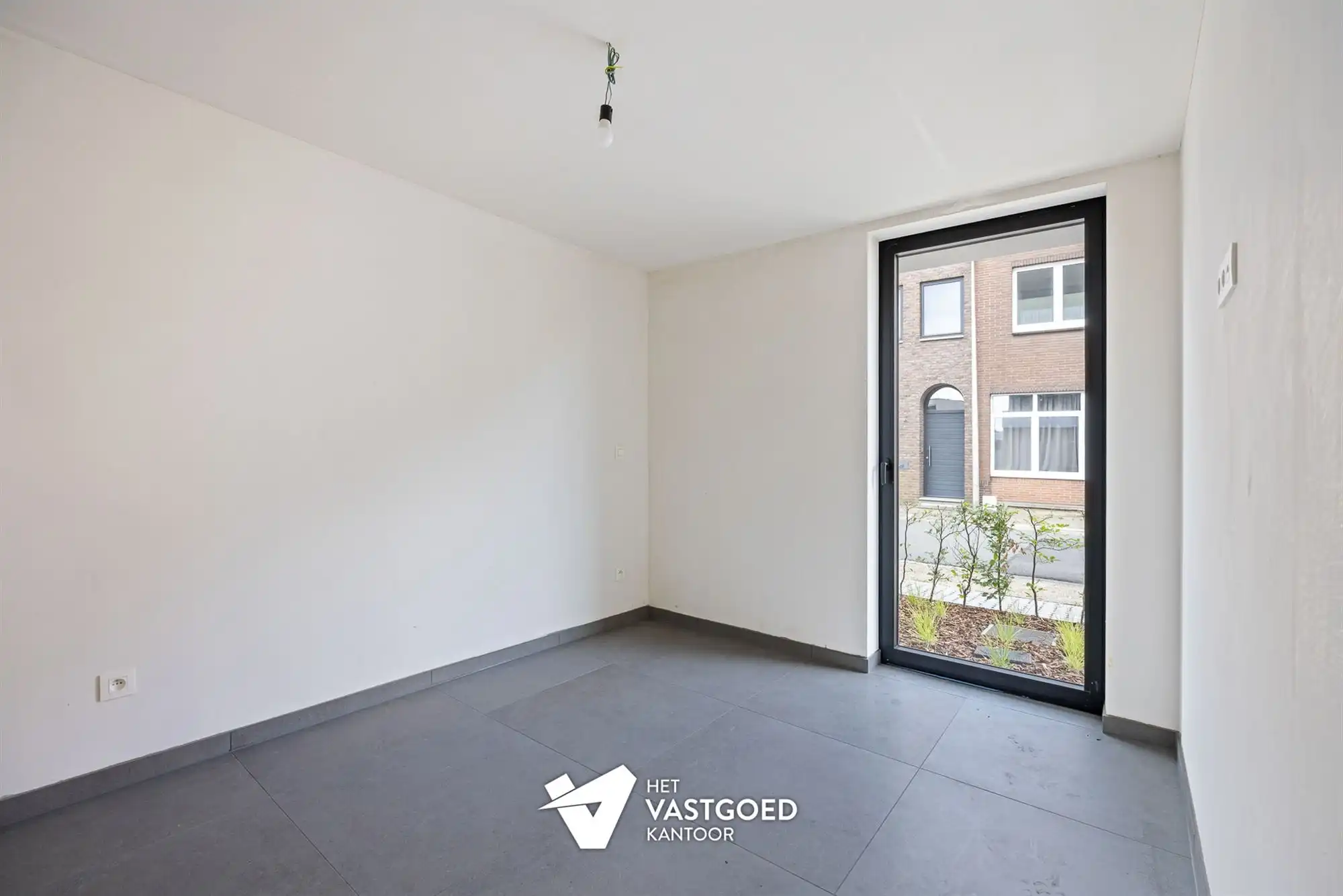 RUIM GELIJKVLOERS APPARTEMENT MET UITZONDERLIJKE BUITENRUIMTE foto 15