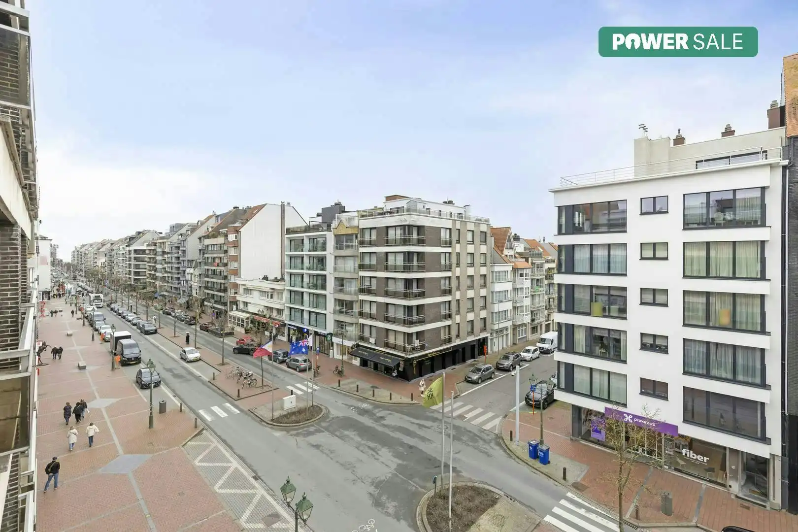 Appartement met 2 slaapkamers te koop in Knokke centrum foto {{pictureIndex}}