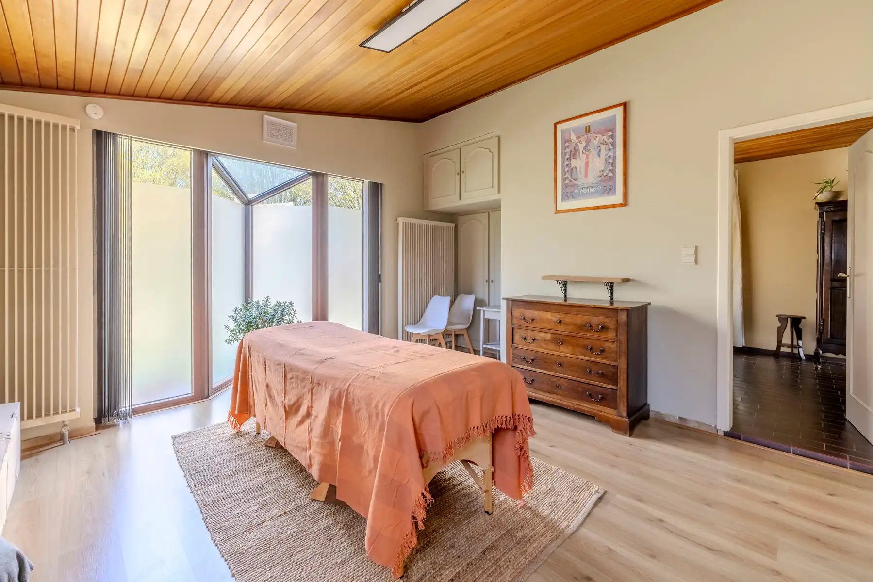 Laagbouwwoning met 2/3slpk, tuin en garage foto 15