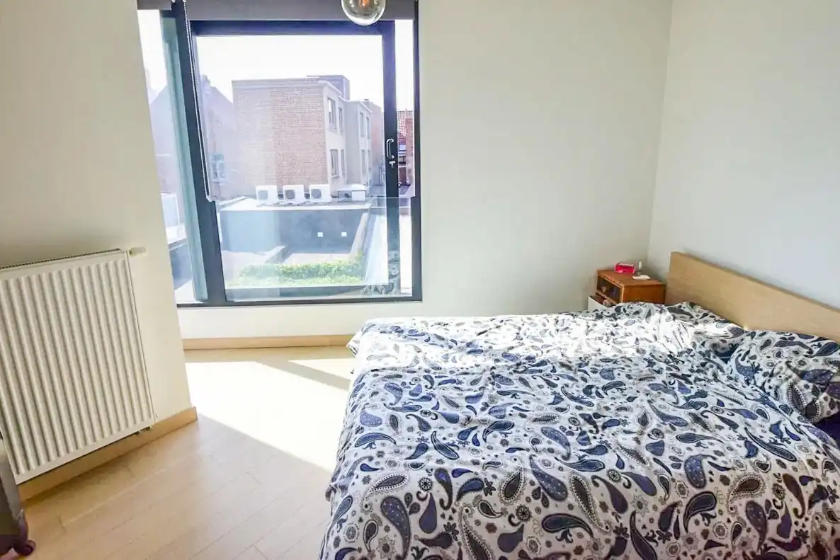 Een recent appartement in een kleine residentie! foto 10
