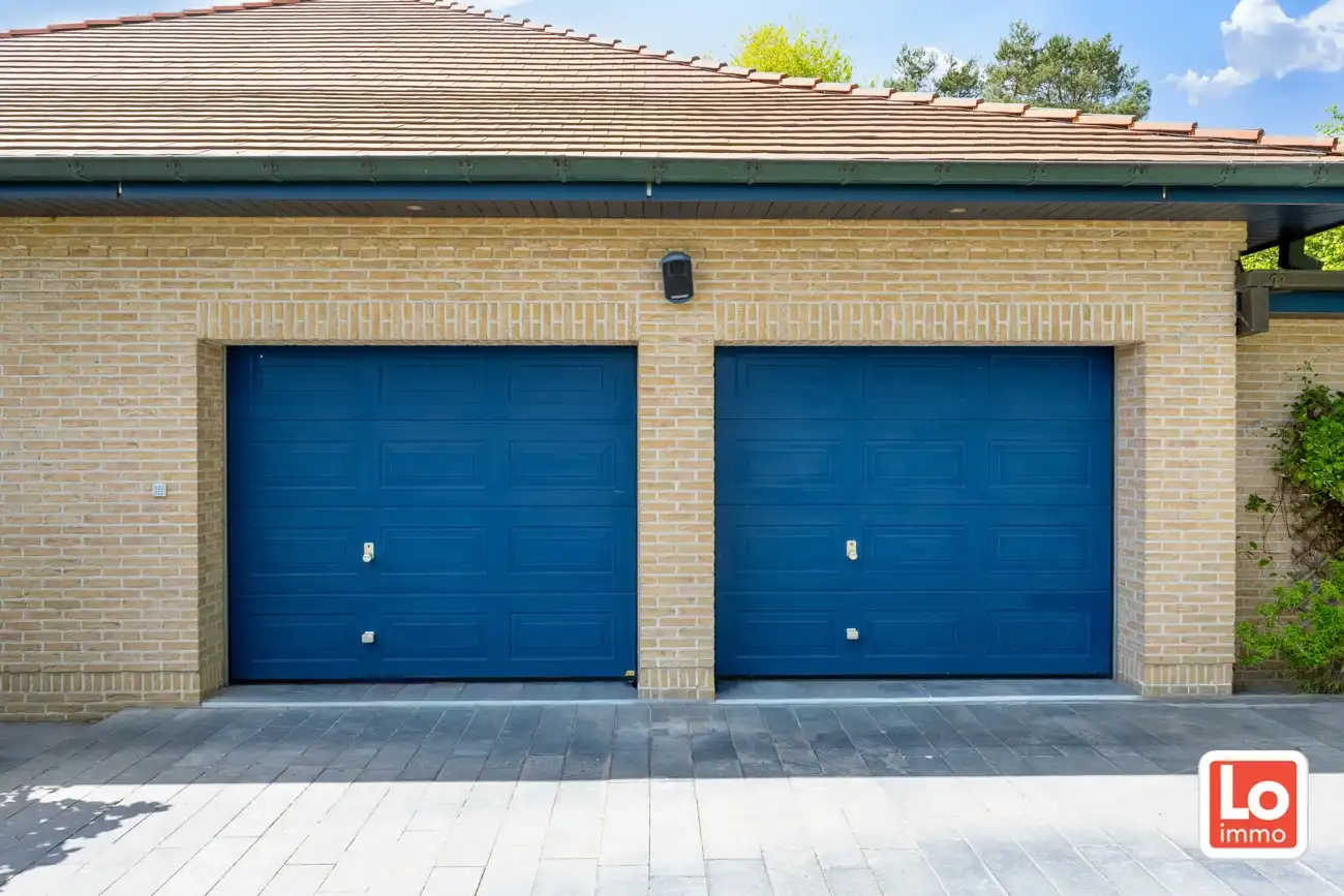 Instap klare open woning met inpandige dubbele garage én zwembad op een rustige locatie nabij het centrum van Zaffelare! foto 41