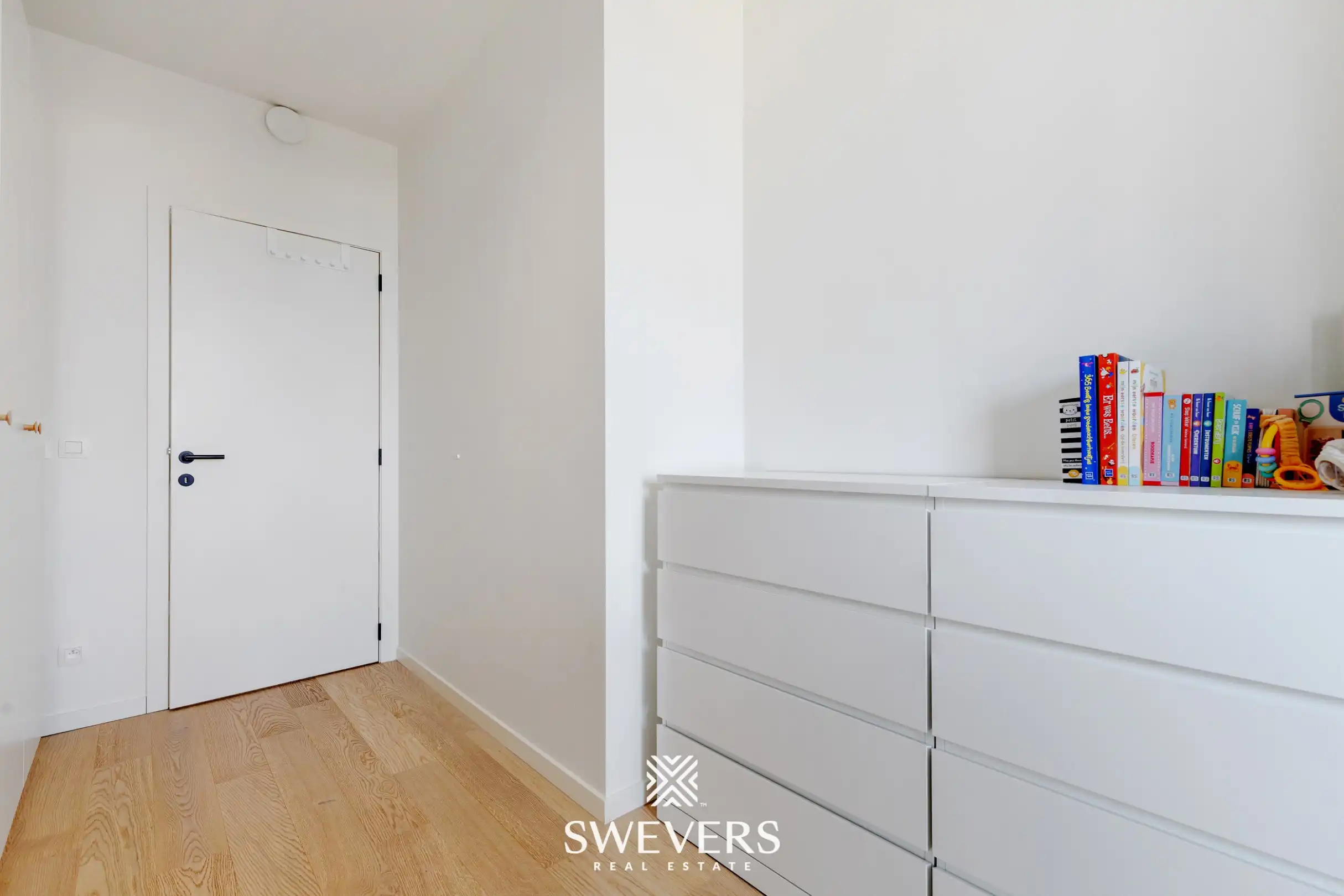 Fantastisch appartement met 3 slaapkamers en ruim terras op de Markt in Beringen  foto 20
