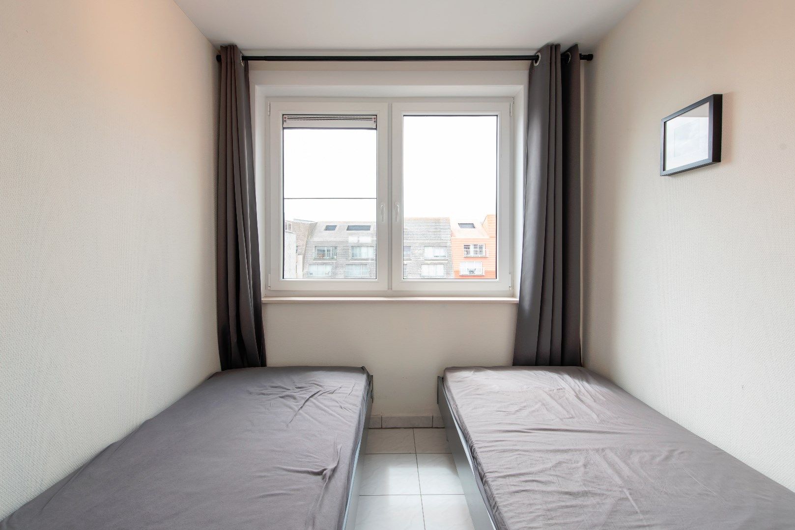 Mooi gemeubeld appartement met zijdelings zeezicht in centrum Middelkerke foto 9