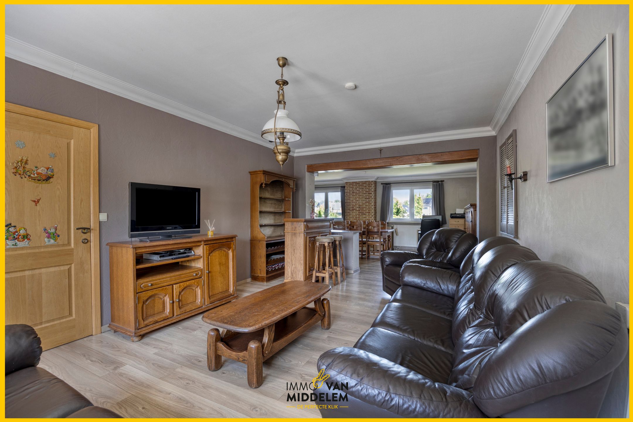 3-GEVELWONING MET 3 KAMERS, BUREAU EN TUIN foto 3