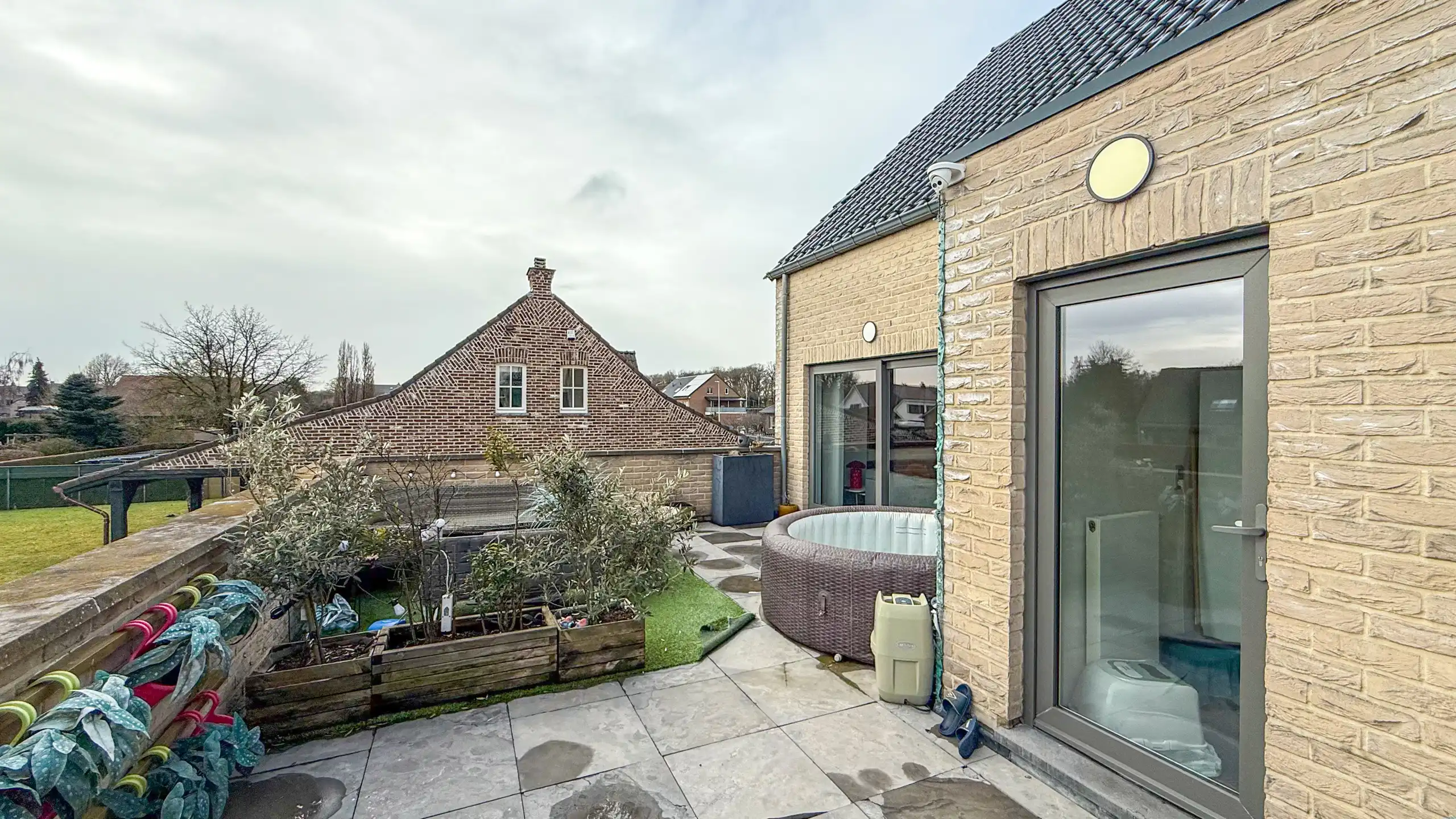 Ruim energiezuinig duplex appartement met 3 slaapkamers! foto 19