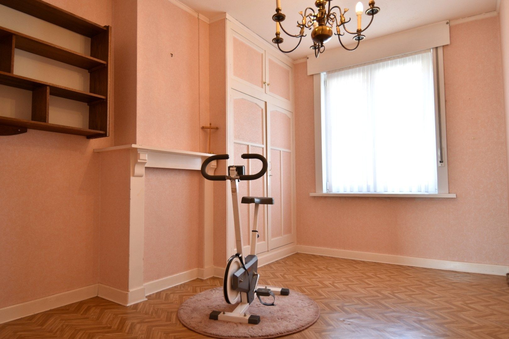 Charmante gezinswoning met 4 slaapkamers, tuin én garage te Bissegem foto 10