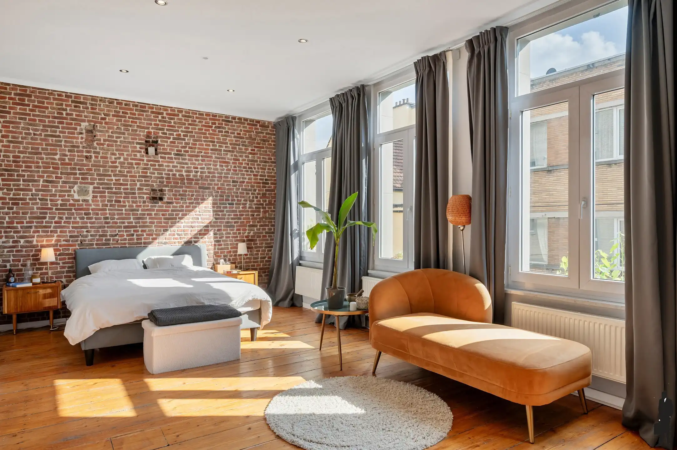 Prachtig herenhuis met ruime stadskoer foto 19