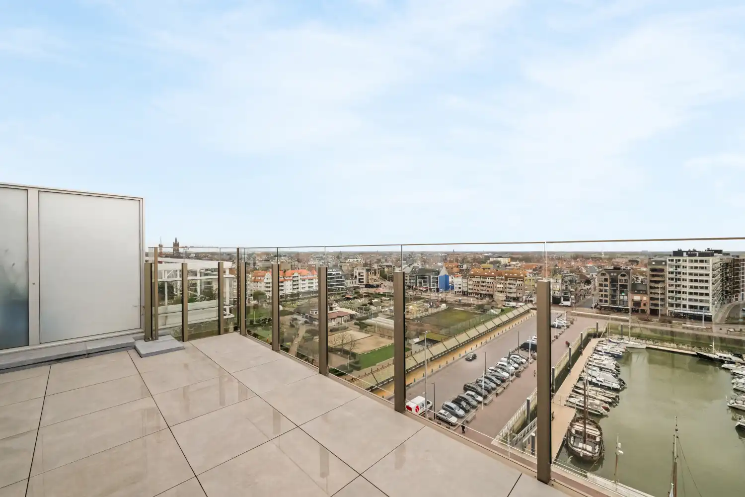 Instapklaar 1-slaapkamer appartement met prachtig zicht op de jachthaven foto 7