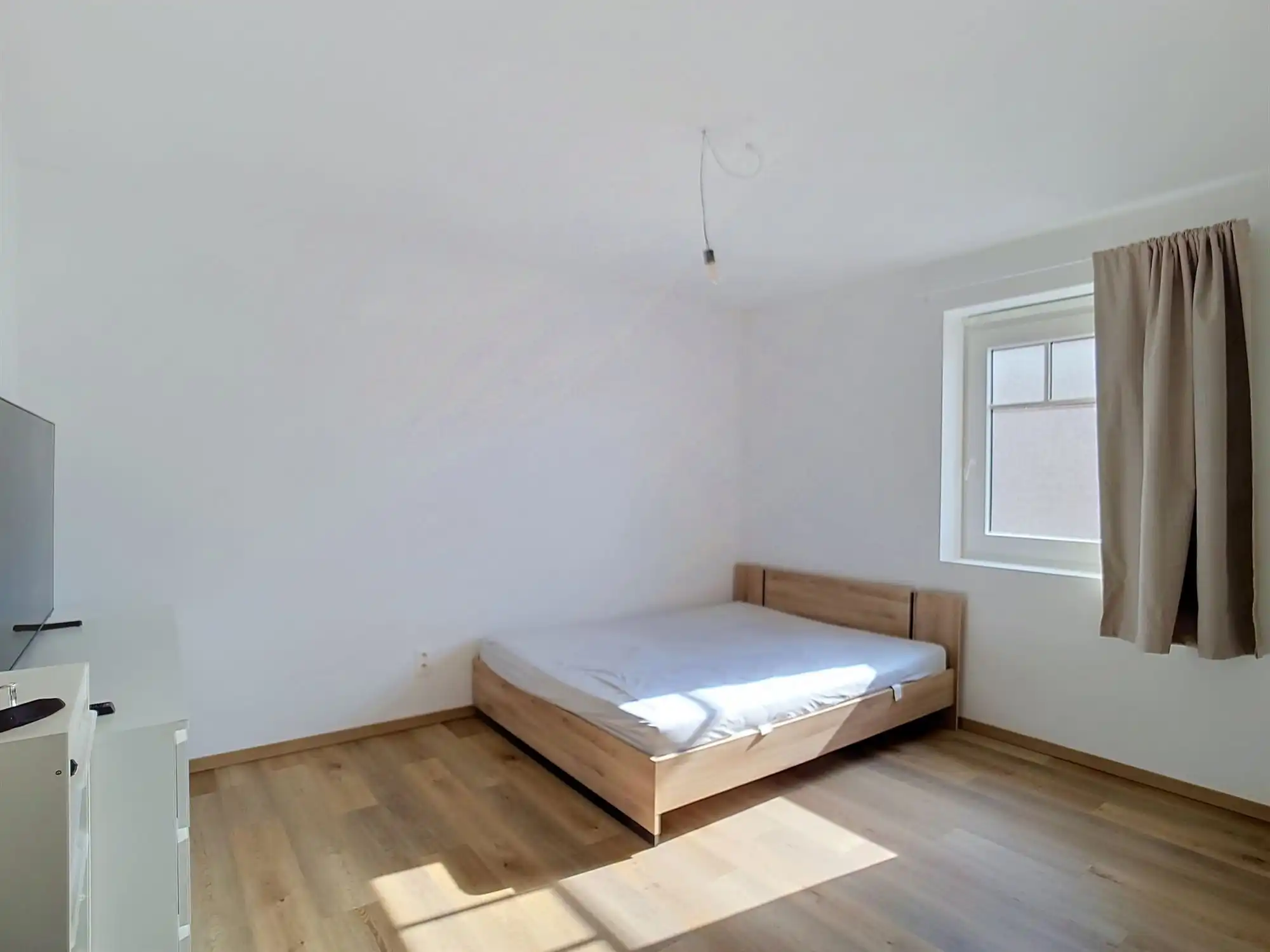 Ruime energiezuinige woning met 4 slaapkamers foto 7