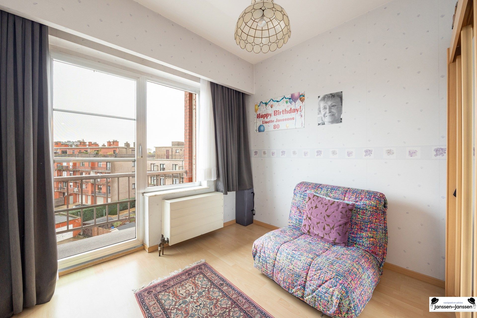 Zeer goed onderhouden appartement met dubbele garage op toplocatie in Schoten! foto 9