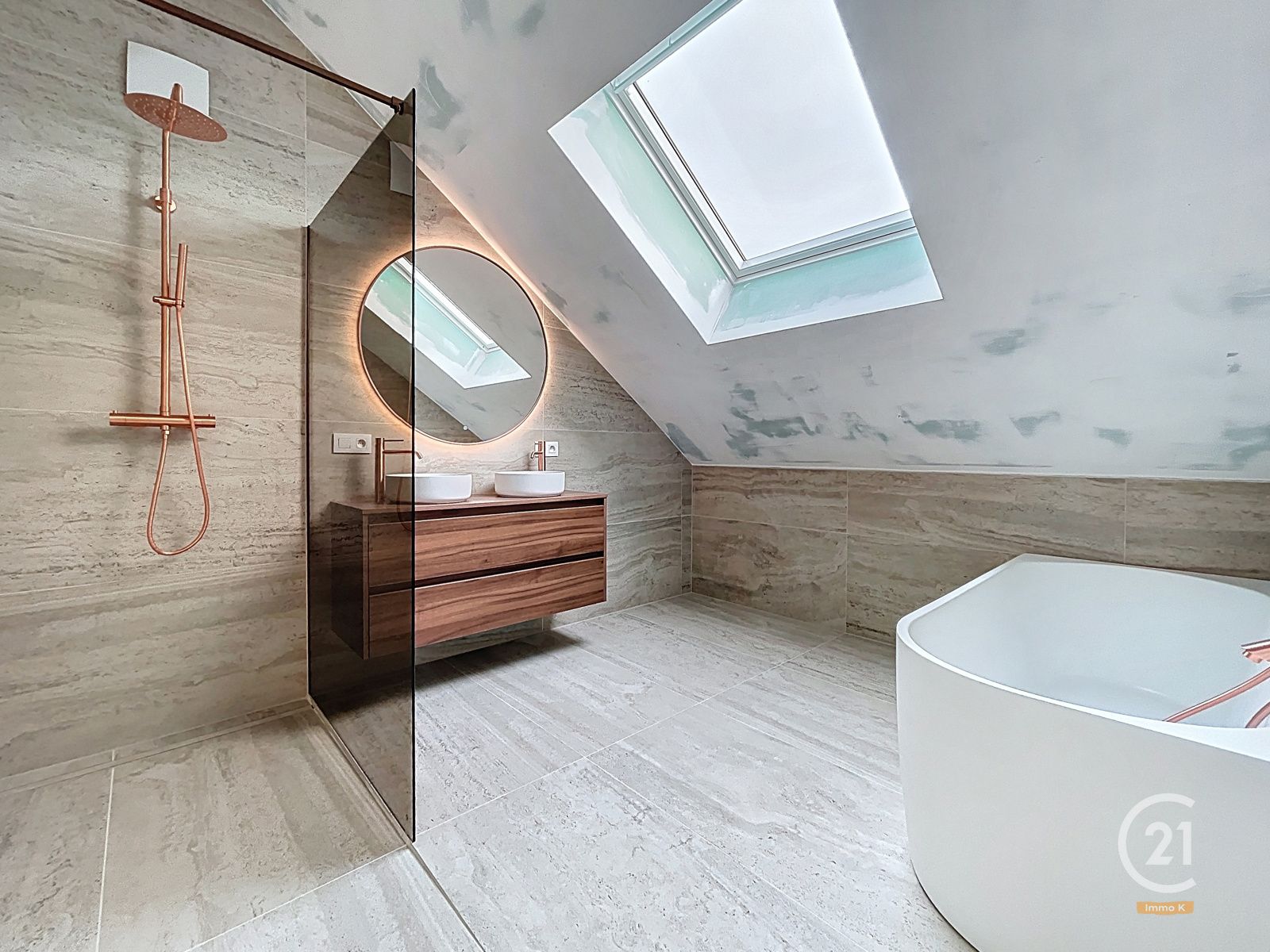 Nieuwbouw duplex met 4 slpks, terras, tuin en staanplaats foto 20