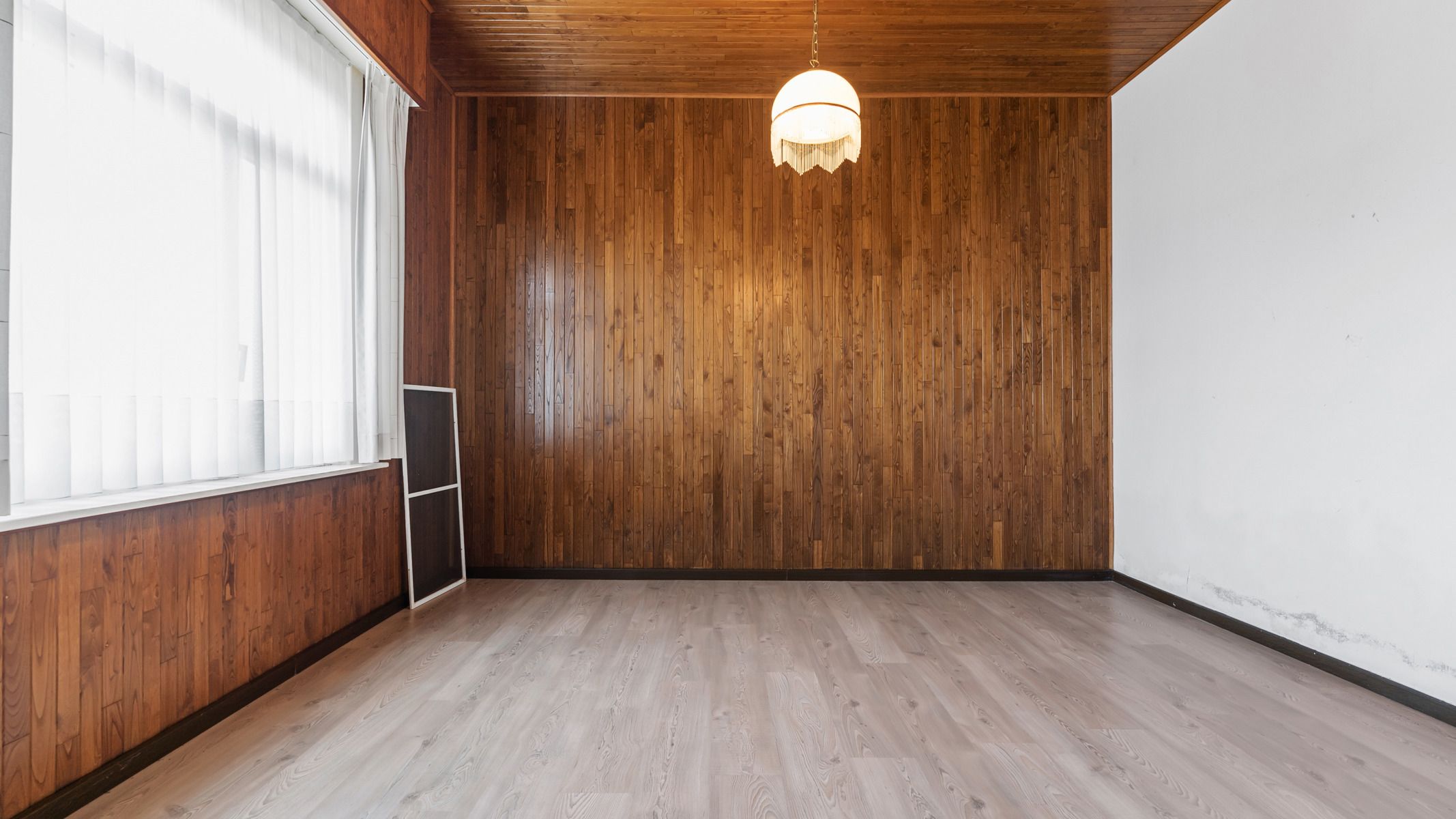Te renoveren woning met vrij zicht over weilanden foto 18