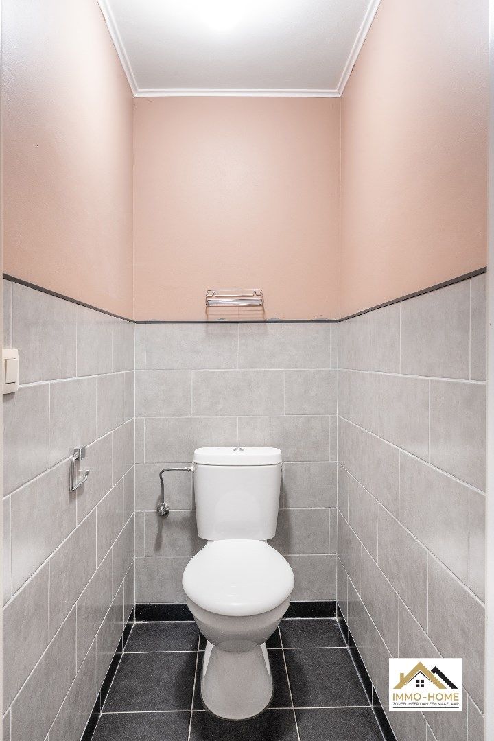 Instapklaar appartement op topligging!  foto 16