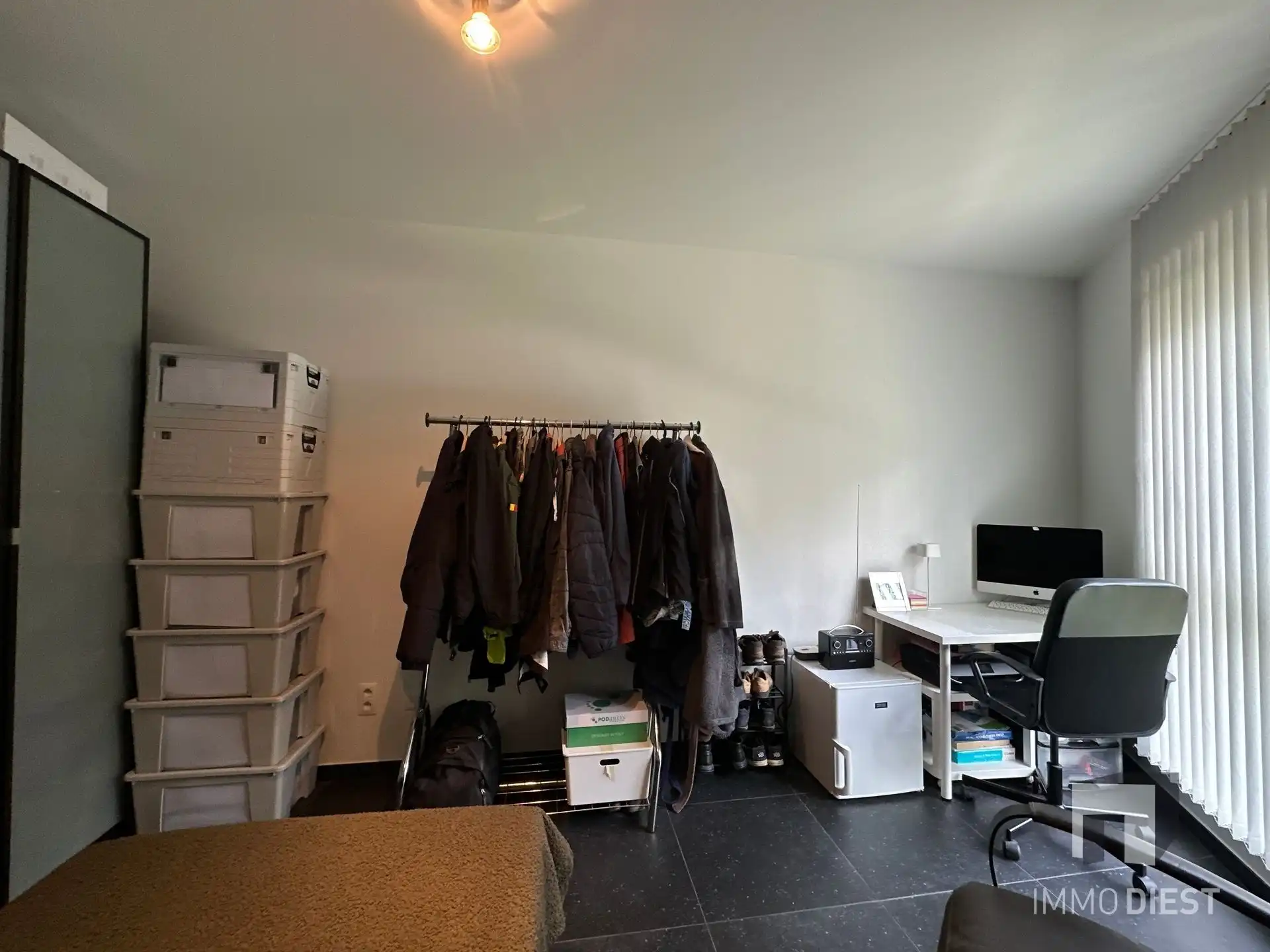 Instapklaar appartement met 2 slpks, terras, parking en kelder foto 15
