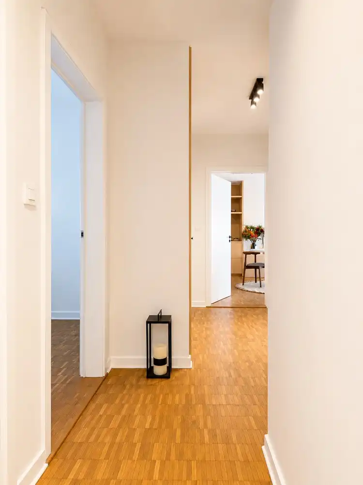 Instapklaar appartement met terras nabij het Zuidpark foto 6