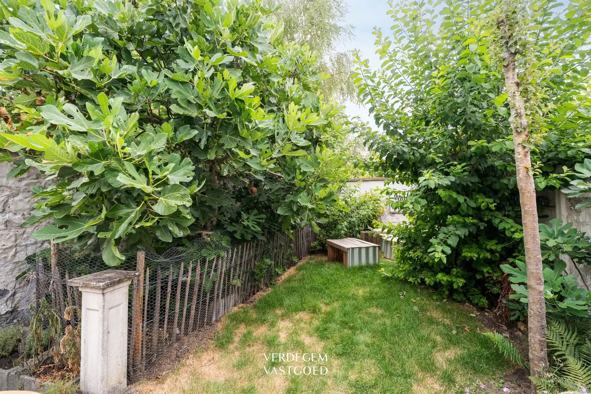 Karaktervolle woning met fijne tuin foto 13
