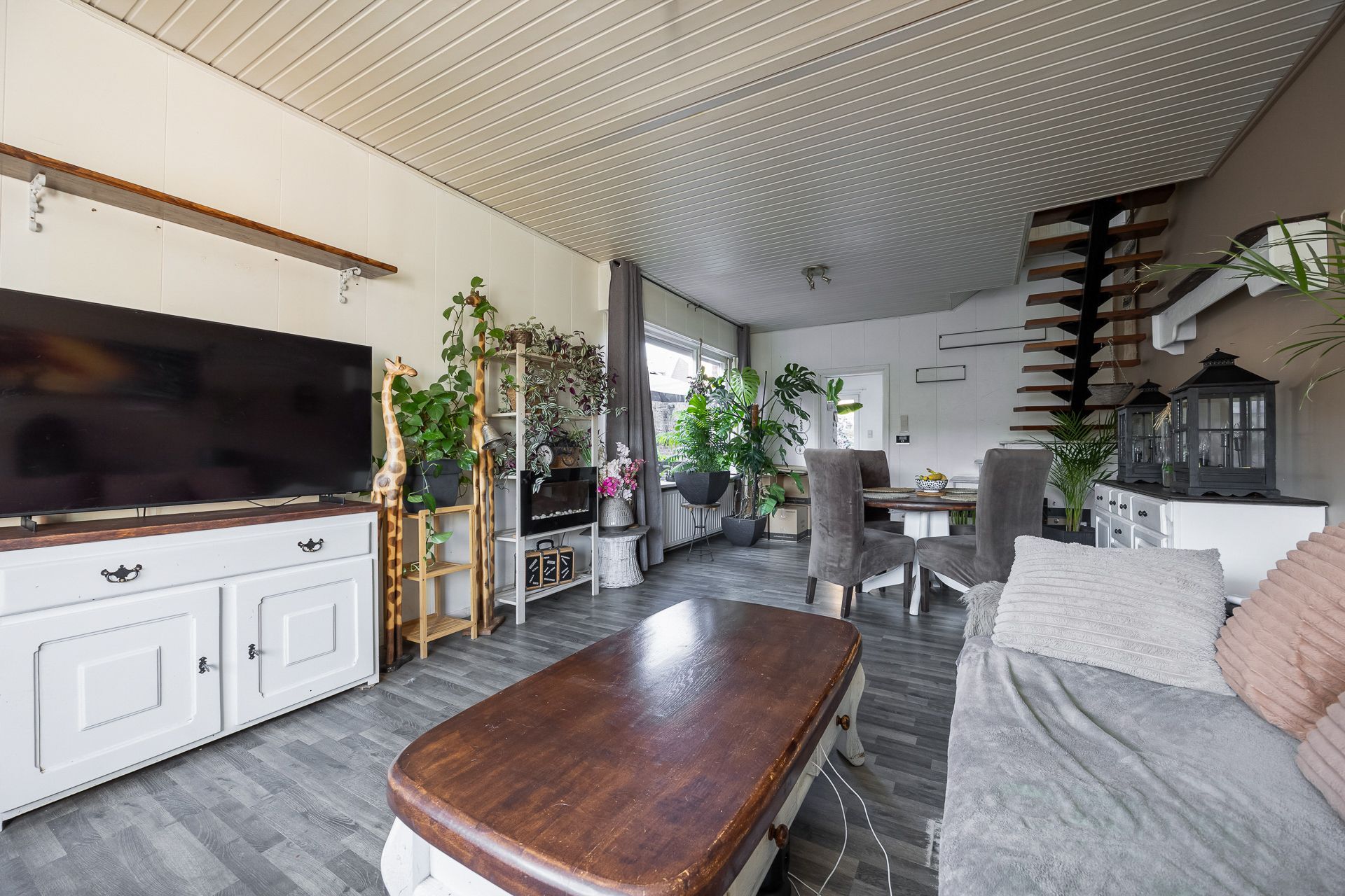 HOB met 4 slaapk, garage en tuin nabij Vrijbroekhof foto 6