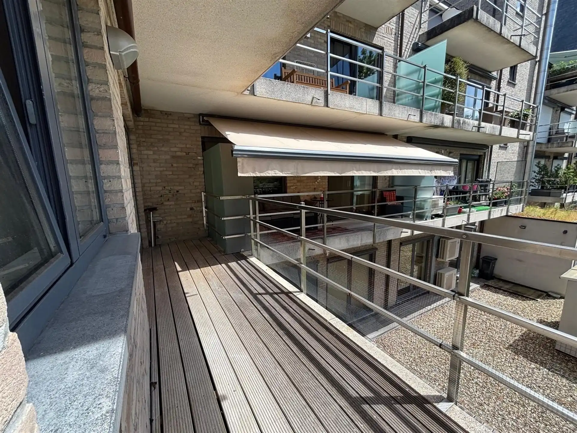 Gezellig appartement met één slaapkamer en staanplaats in centrum Aalst foto 9
