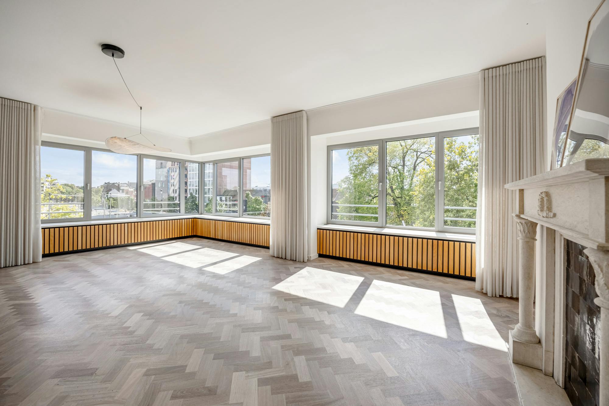 Gerenoveerd appartement met 3 slaapkamers centrum Hasselt foto 10