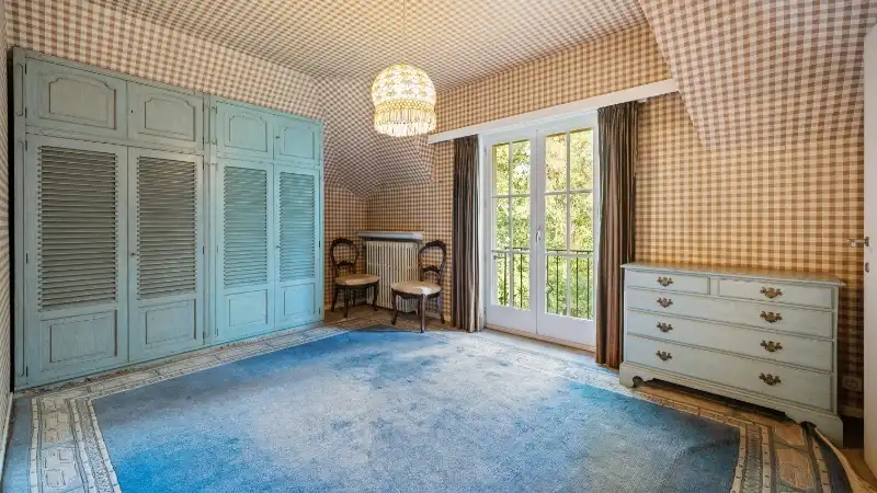 Karaktervolle villa van 325m² met 5 slaapkamers op 24 are foto 18