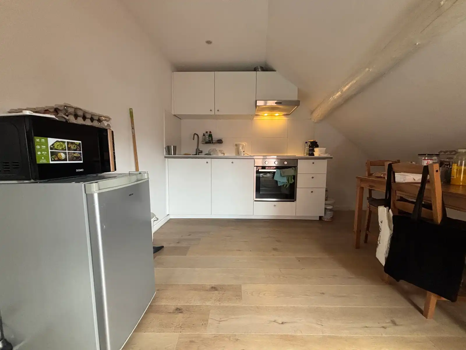 Ruim flatje op de Leuvense ring!  foto 4