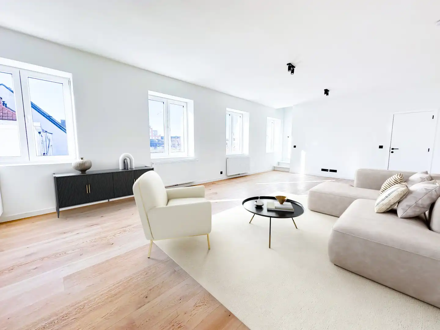 Lichtrijk, energiezuinig en ruim duplex appartement foto 2