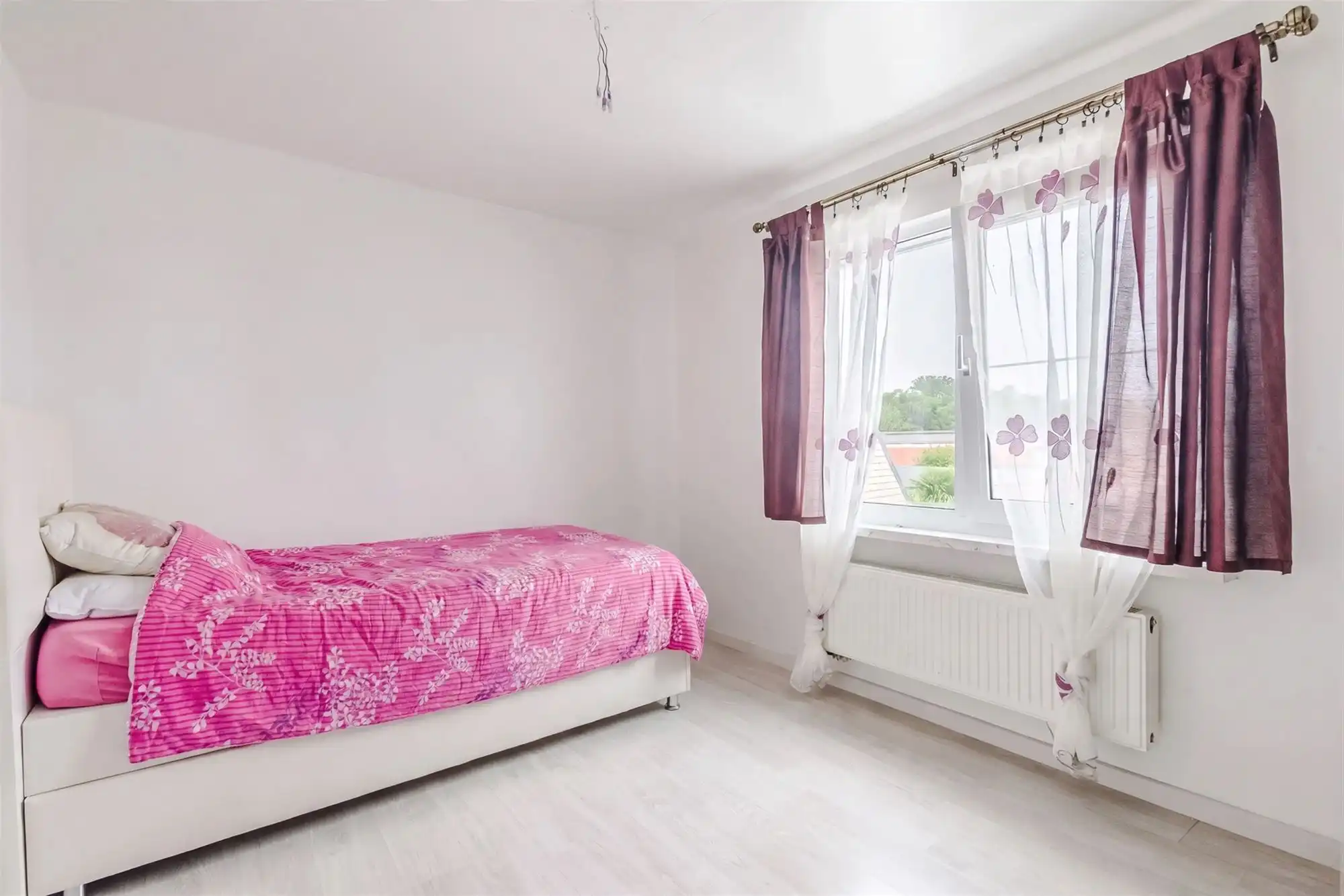 instapklare 3 gevelhuis op 945 m² met 6 slpks en 4 garages foto 19