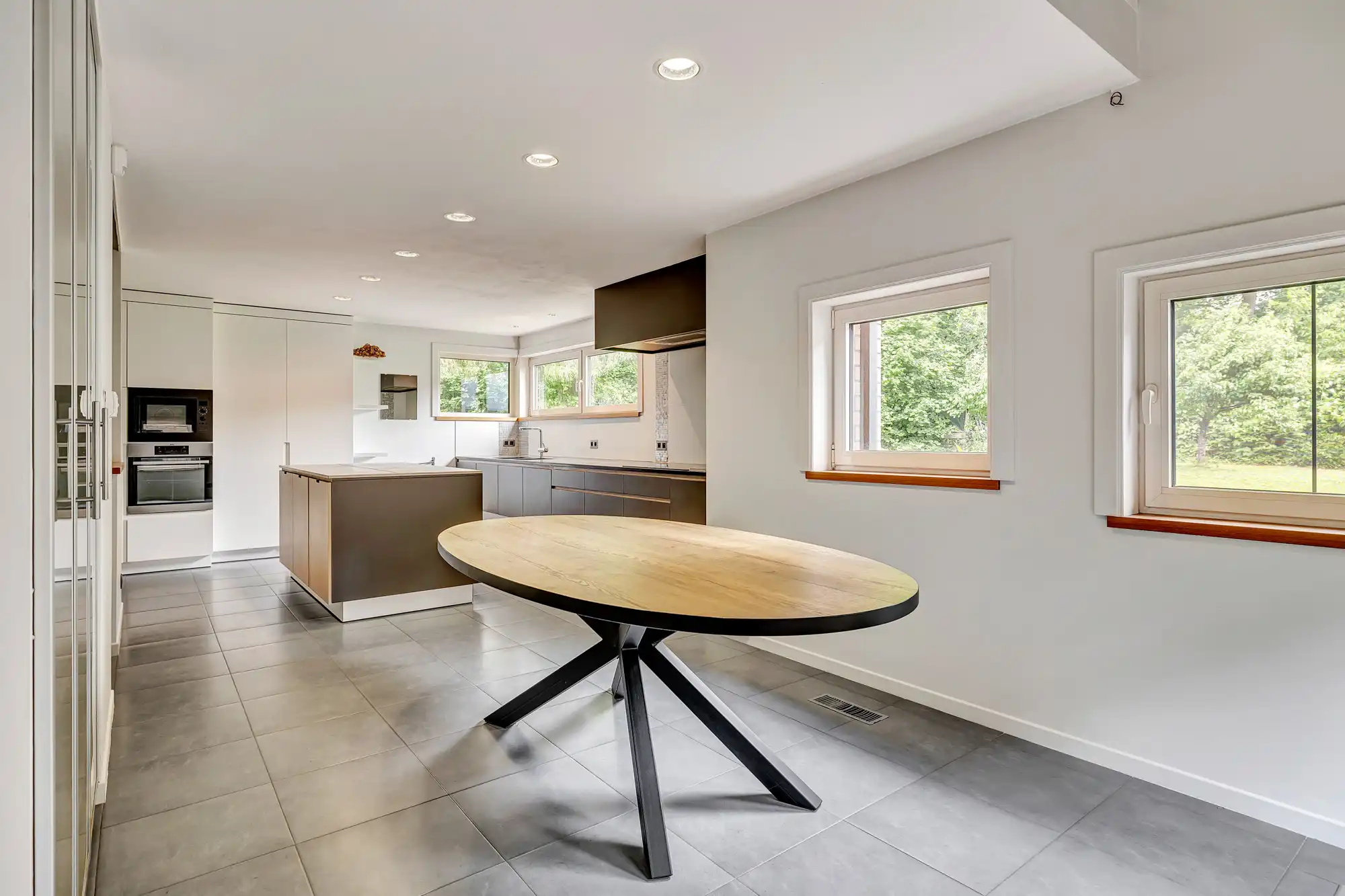 Exclusieve architecturale woning op toplocatie in Heikruis foto 6