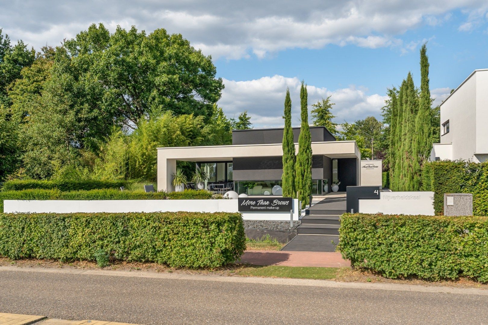 Unieke designvilla met zwembad en panoramisch uitzicht op het Albertkanaal foto 6