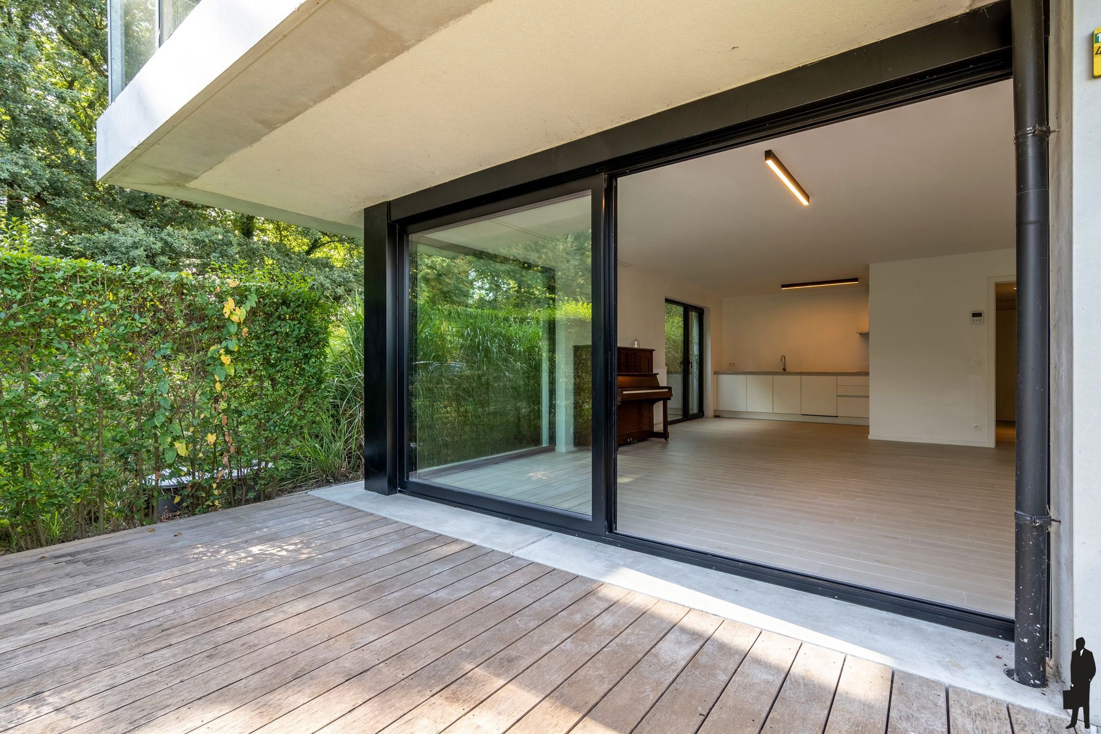 Recent gelijkvloers appartement van ca. 97 m² met 2 slks foto 11