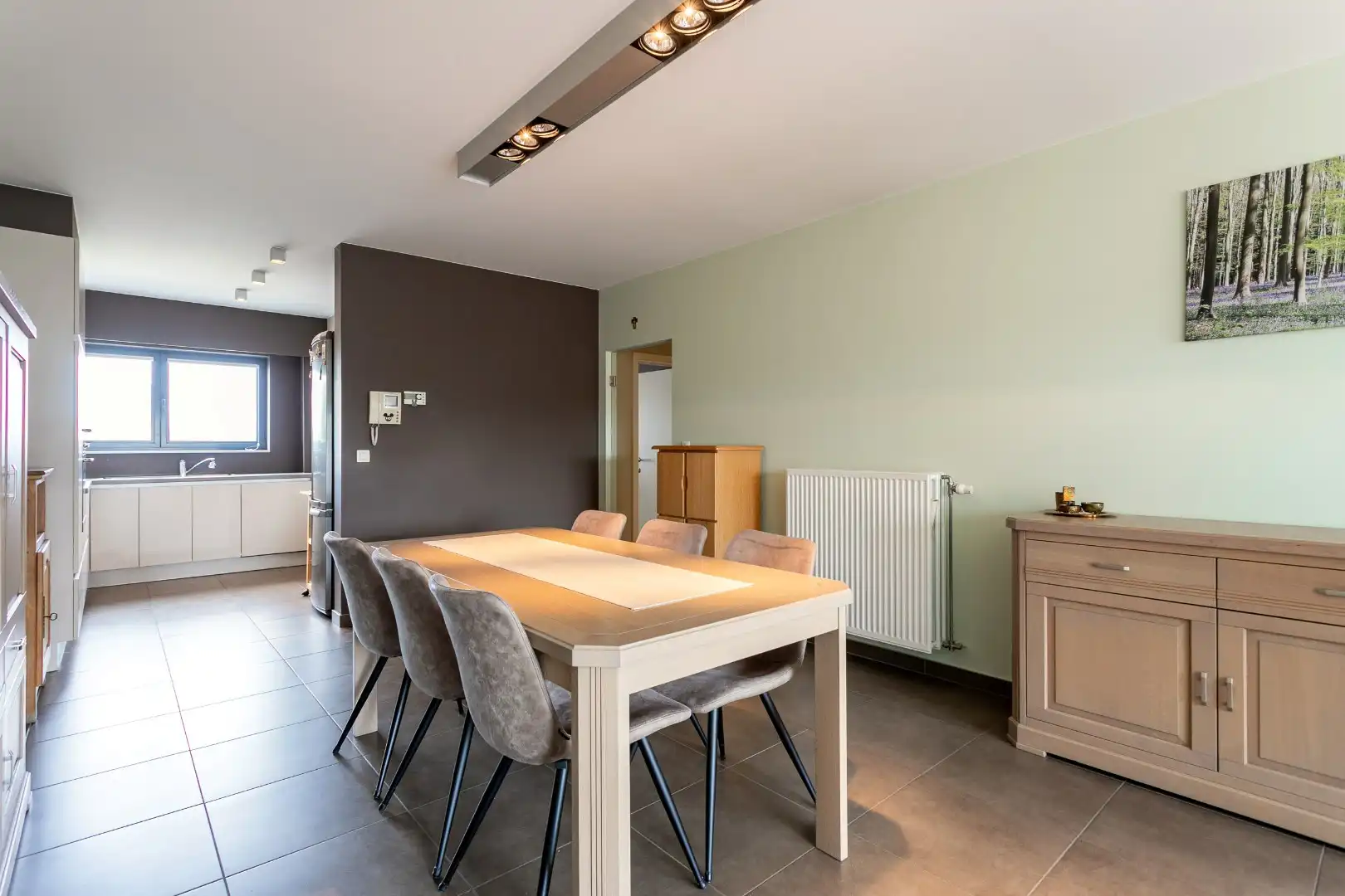 ENERGIEZUINIG APP MET 2 SLPK, TERRAS + GARAGE foto 3