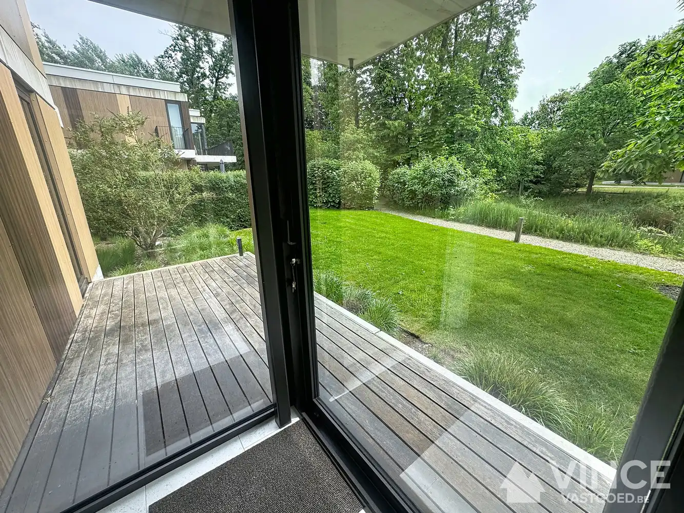 Top-appartement, gelijkvloers foto 7