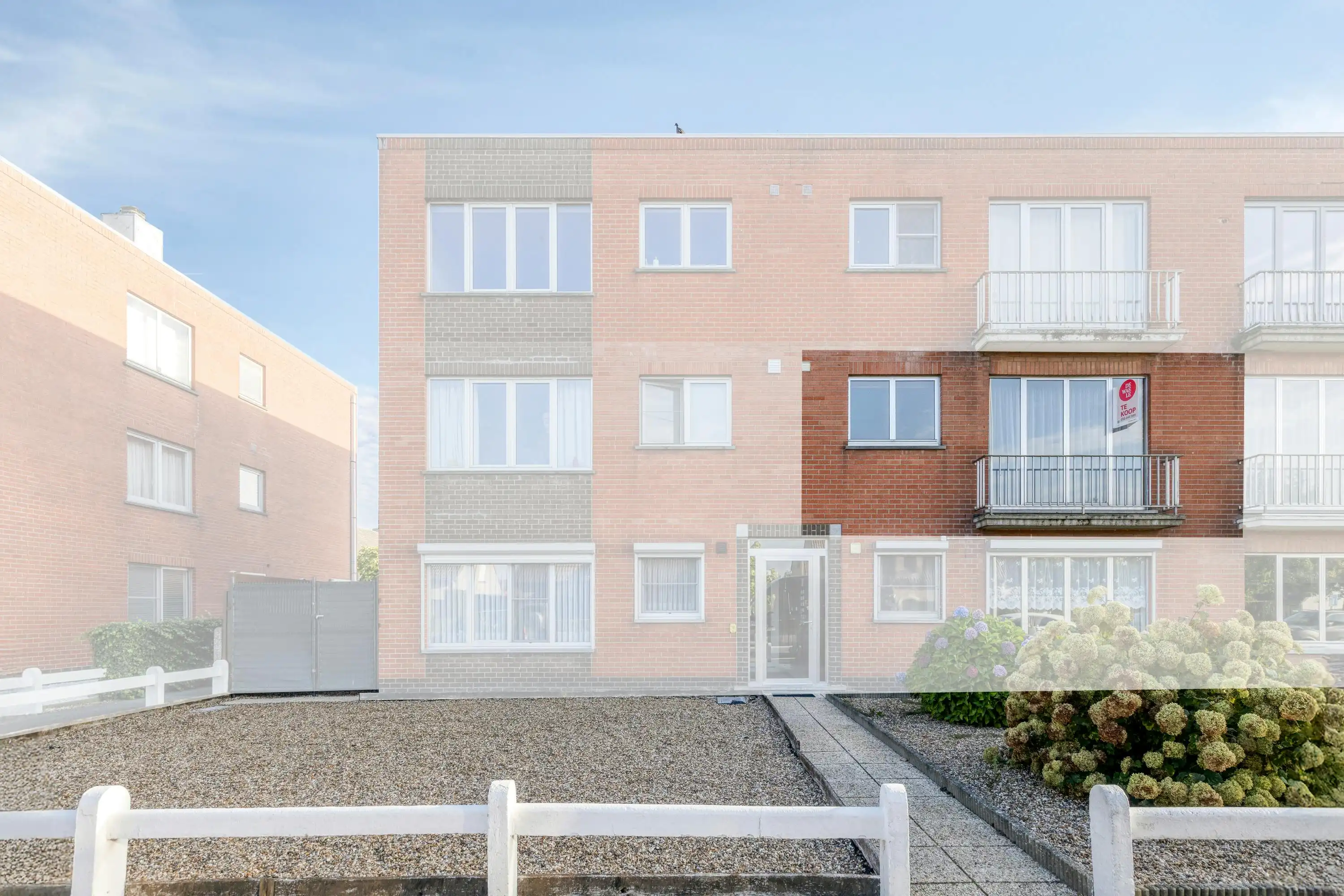 Appartement met 2 slaapkamers, garagebox te Sint-Kruis (Brugge) foto {{pictureIndex}}