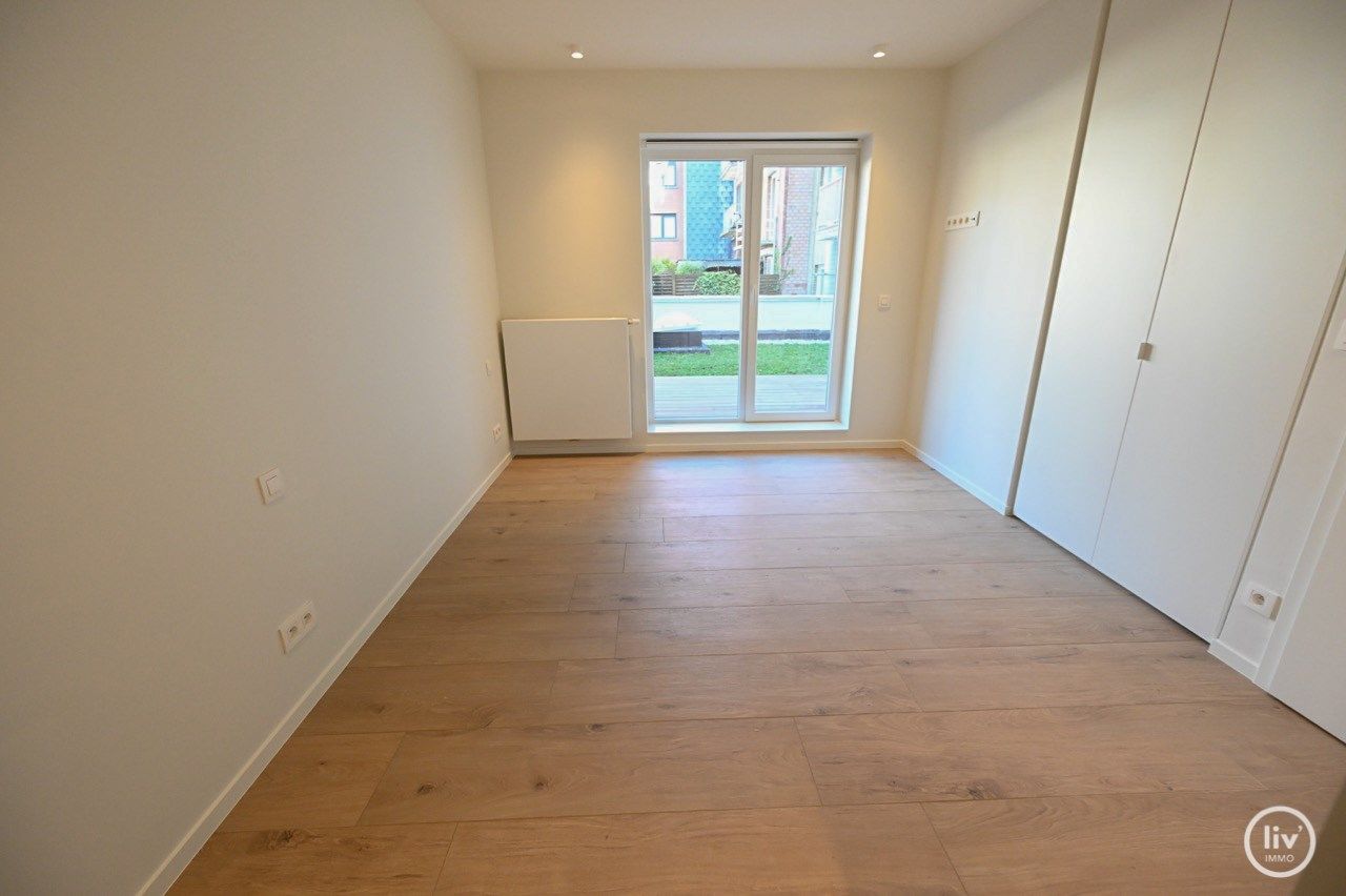 Nieuwbouwappartement met aangename gevelbreedte van 7m20 gelegen te Lippenslaan Knokke. foto 15