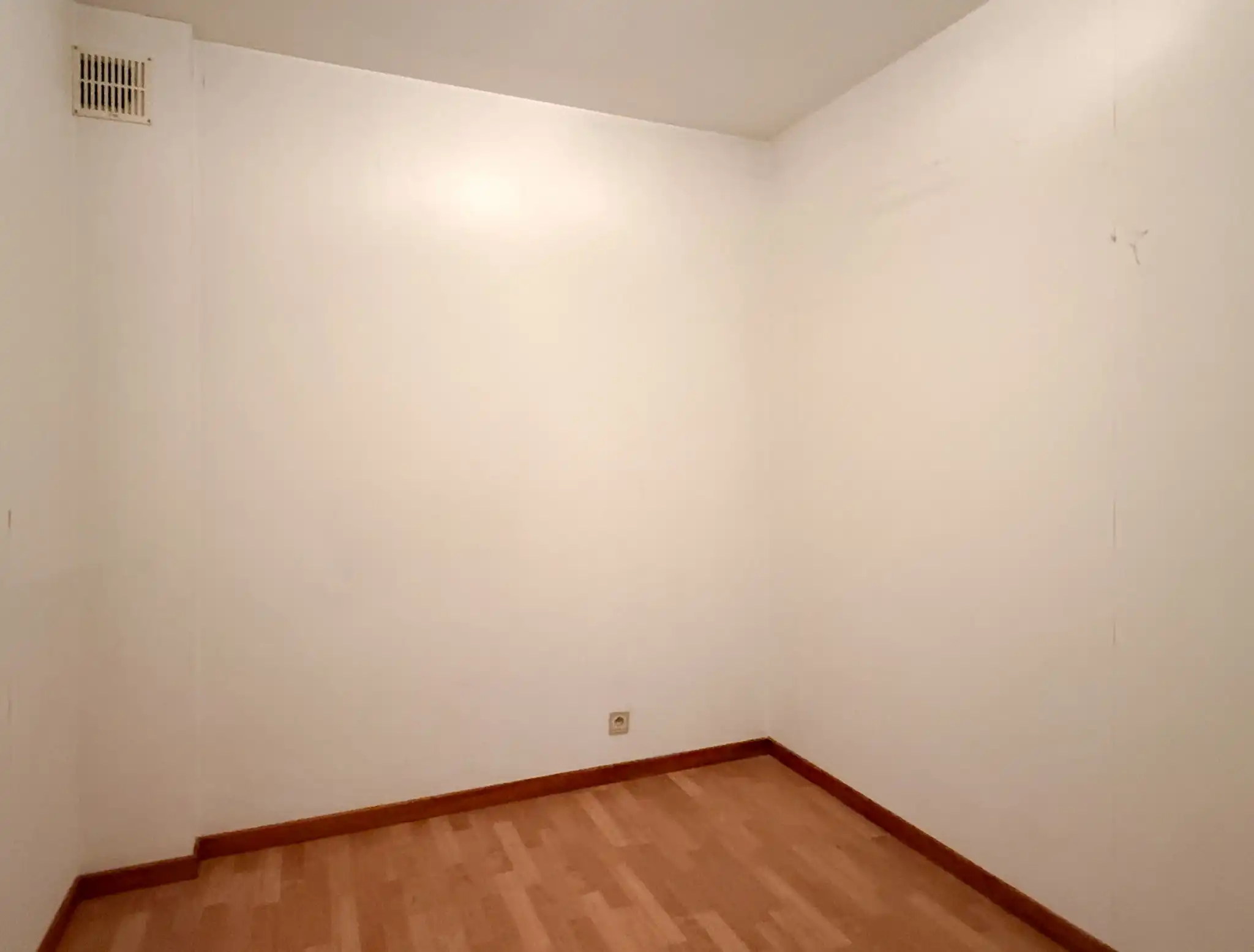 Appartement met twee slaapkamers en twee terrassen in het centrum van Beveren foto 7