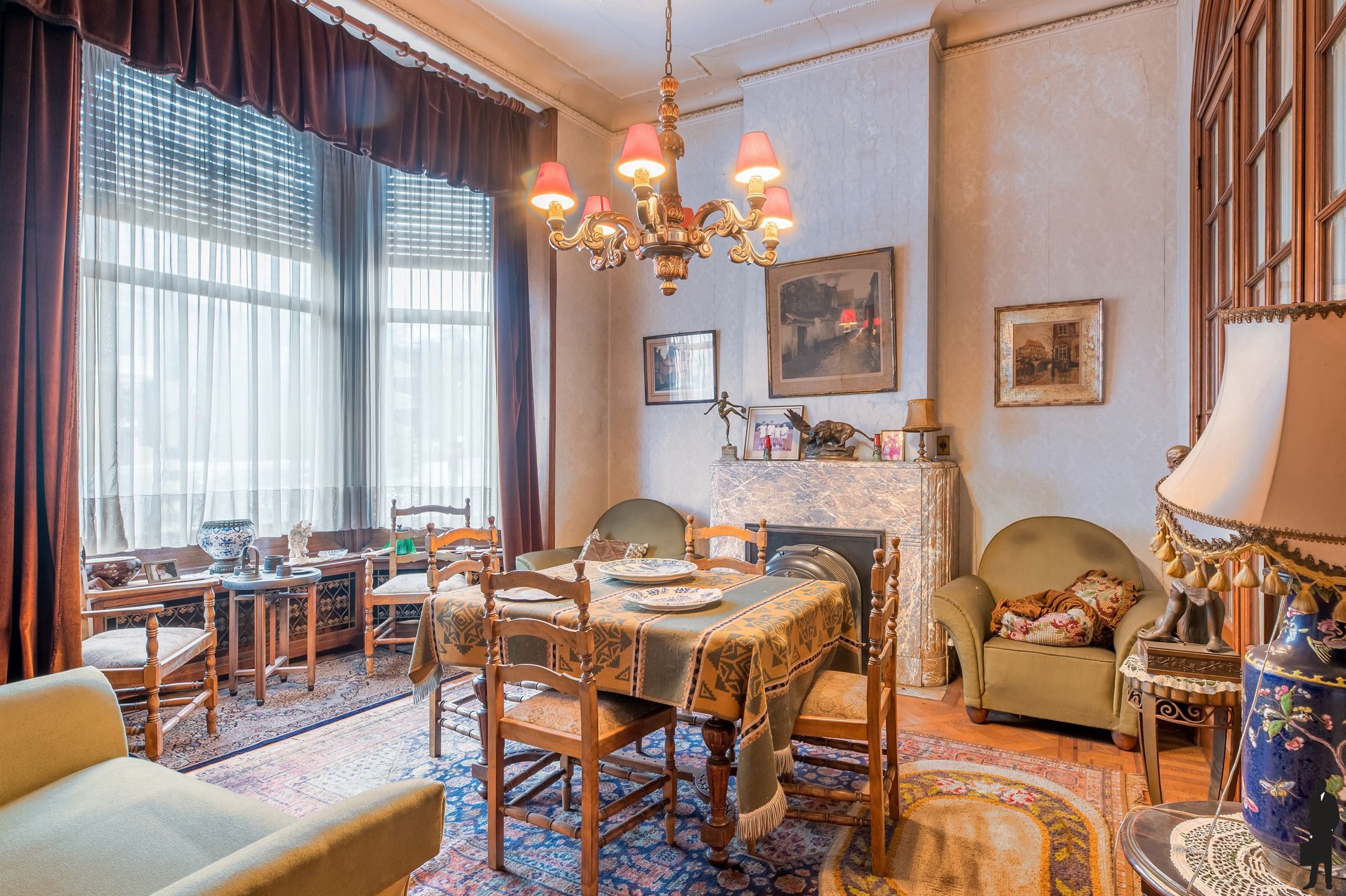 Herenhuis met 6 slk, tuin en garage op 368m² in centrum Lier foto 6