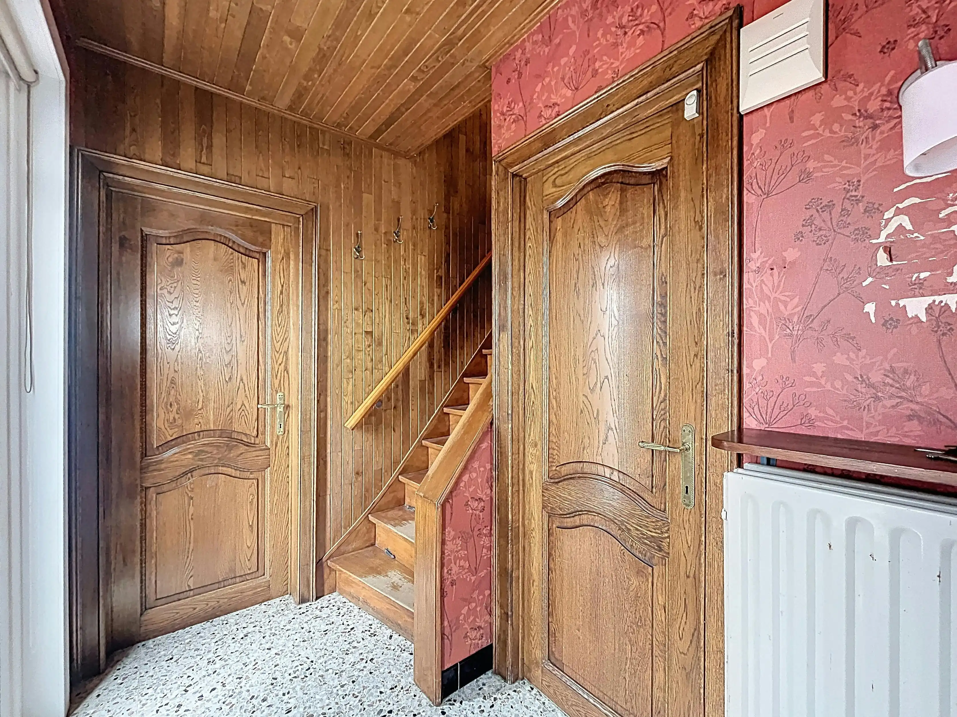 Huis met 3 slaapkamers te koop in centrum Ursel foto 8