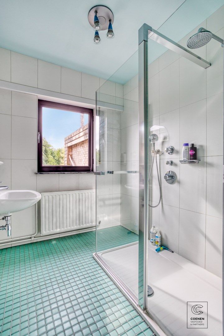 Ruime stadswoning van 177 m² met 4 slaapkamers in het centrum van Hoogstraten! foto 14