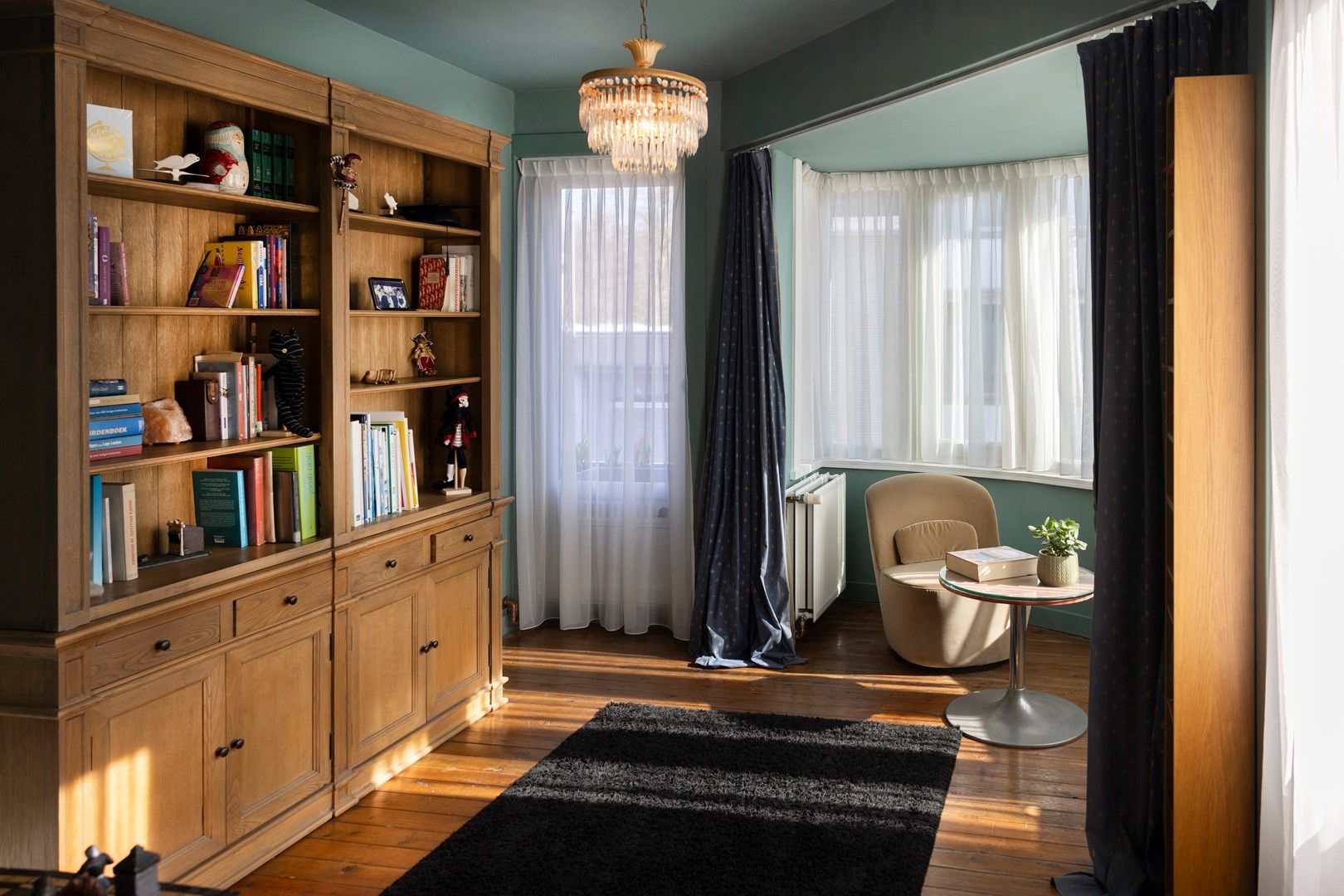 Art-deco woning met stadstuin, garage en hobbyruimte. foto 5