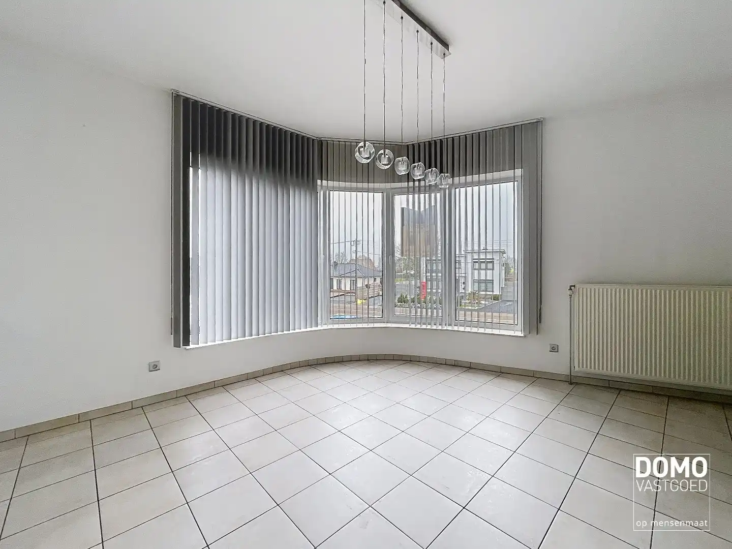 RUIM APPARTEMENT VAN 180 M² MET 2 SLAAPKAMERS, RUIME LEEFRUIMTE EN EPC B TE HERK-DE-STAD foto 2