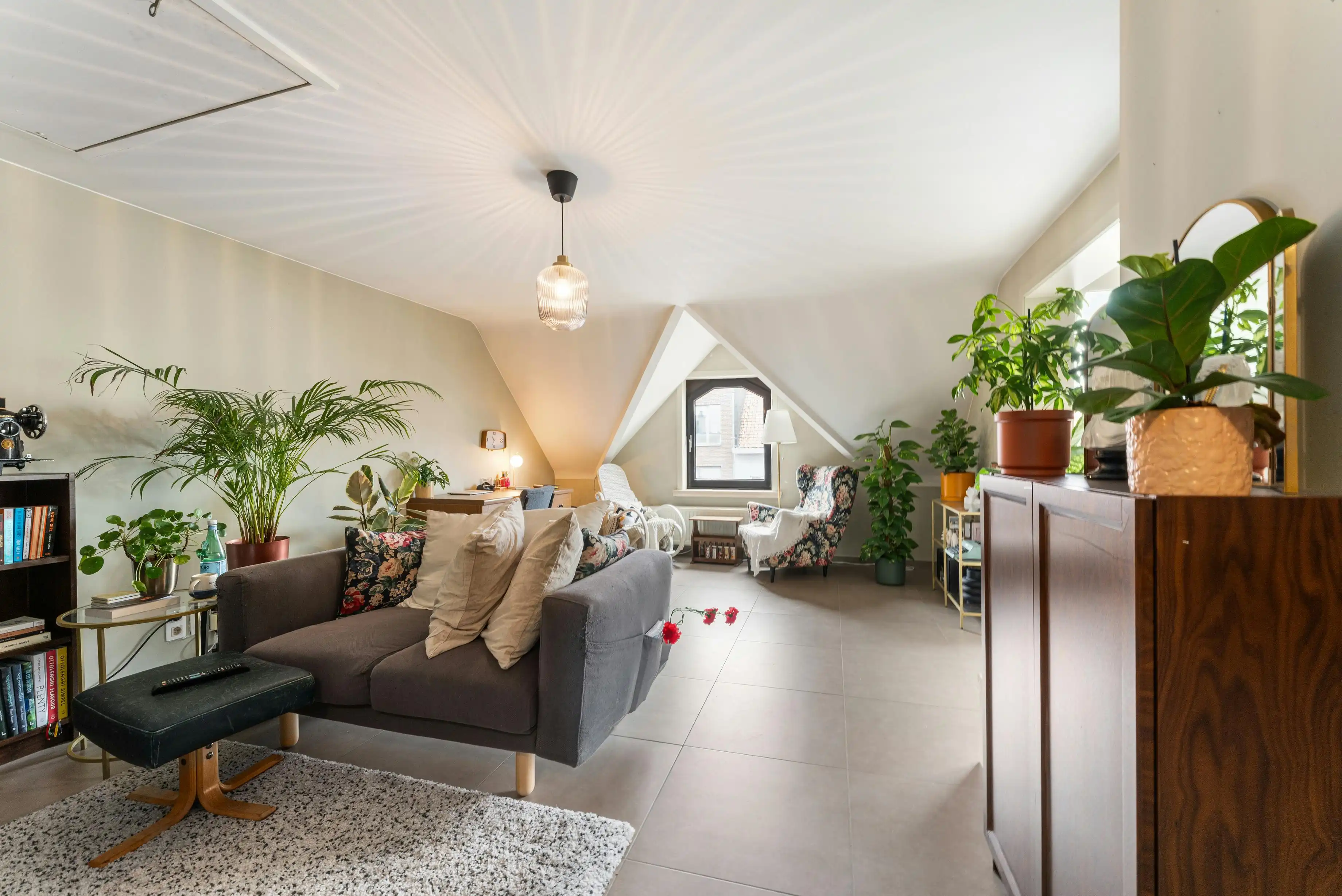 Dakappartement (81m²) met 1 slaapkamer in centrum Roeselare foto 7