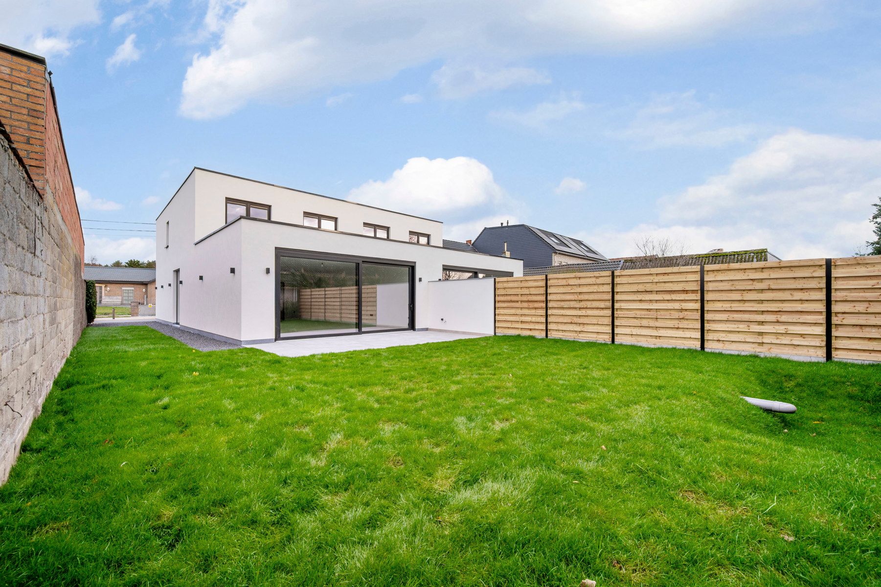 Ruime nieuwbouwwoning 6% BTW foto 2