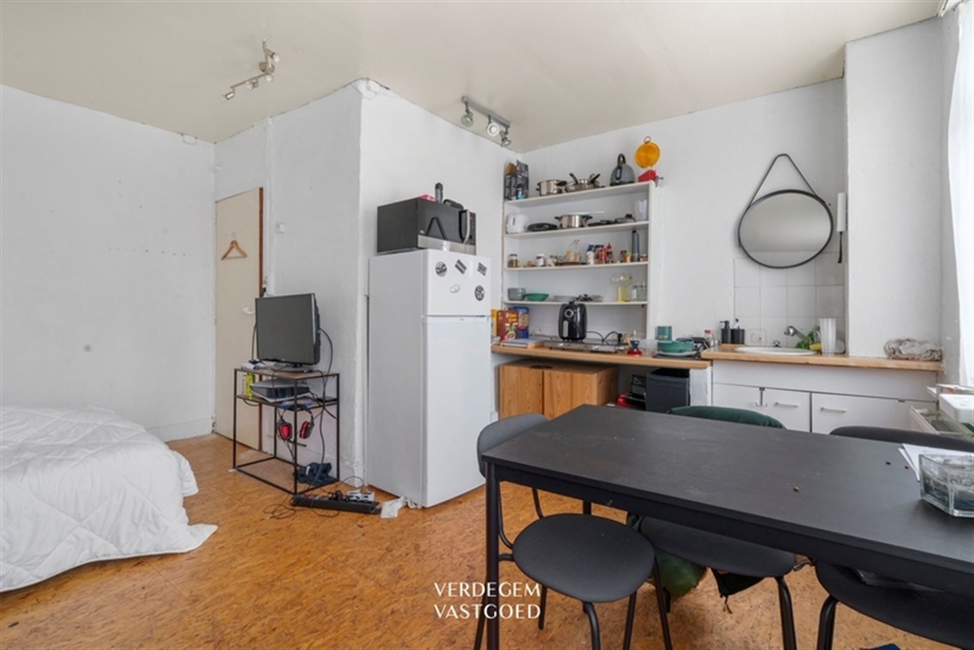 Vergund studentenhuis met 8 entiteiten in hartje Gent foto 17