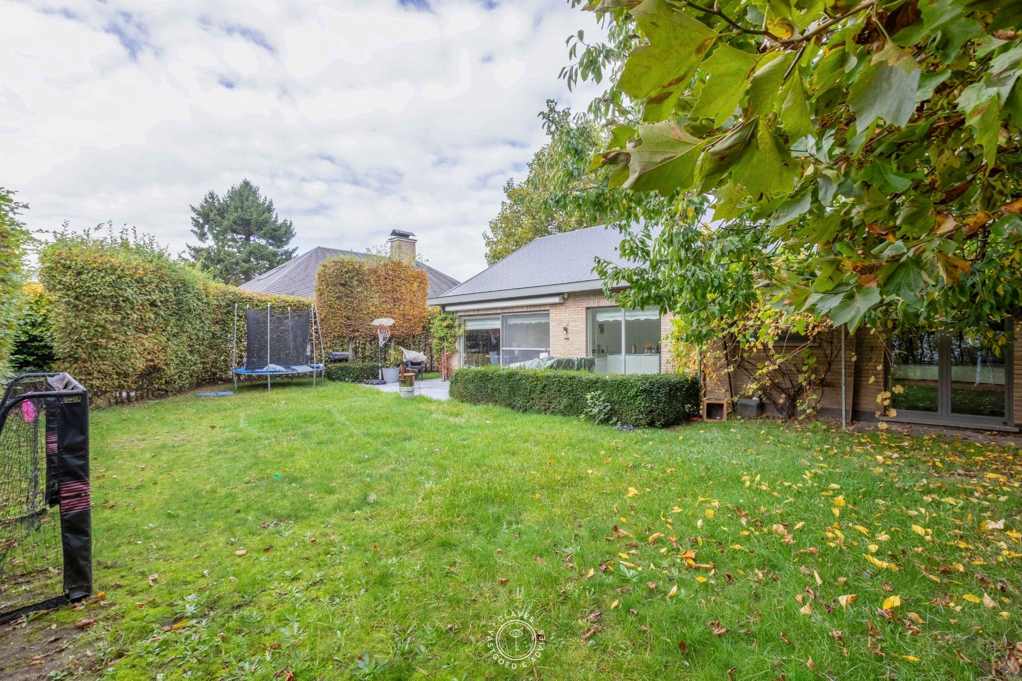 Bungalow met vier slaapkamers in het prachtige Belsele foto 19