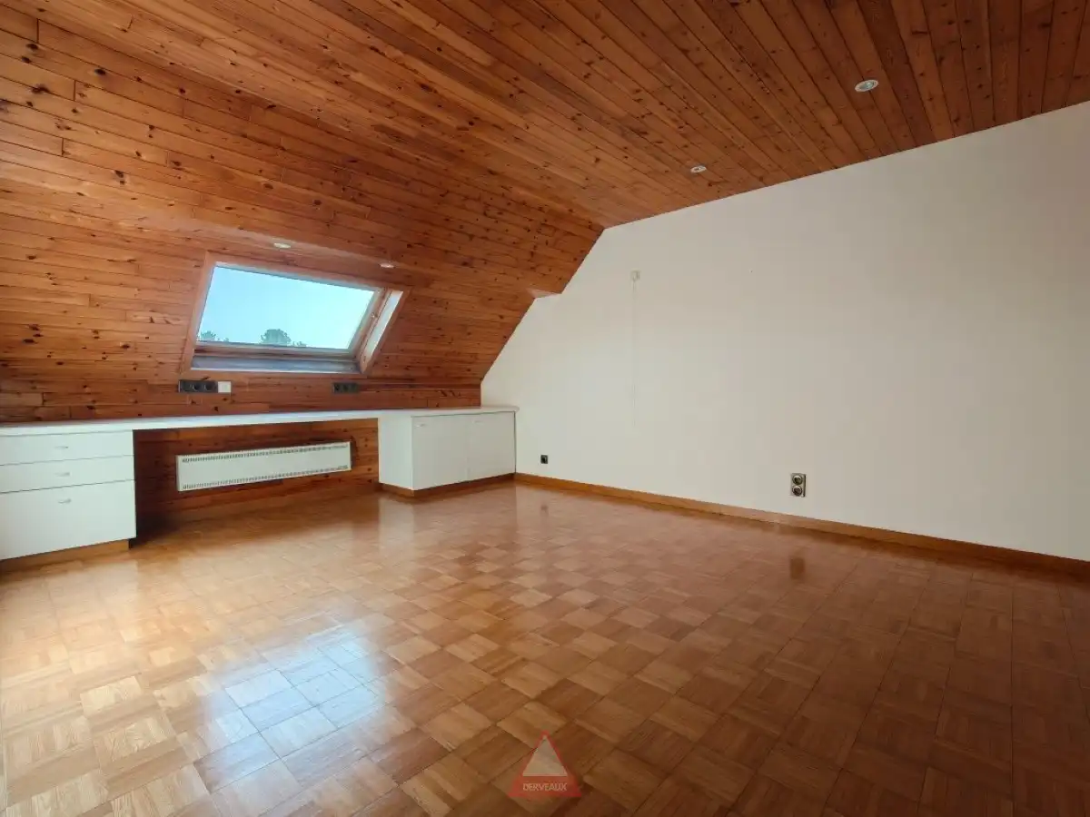 Moorslede – Veelzijdig handelspand met woonst en magazijn op commerciële ligging foto 20